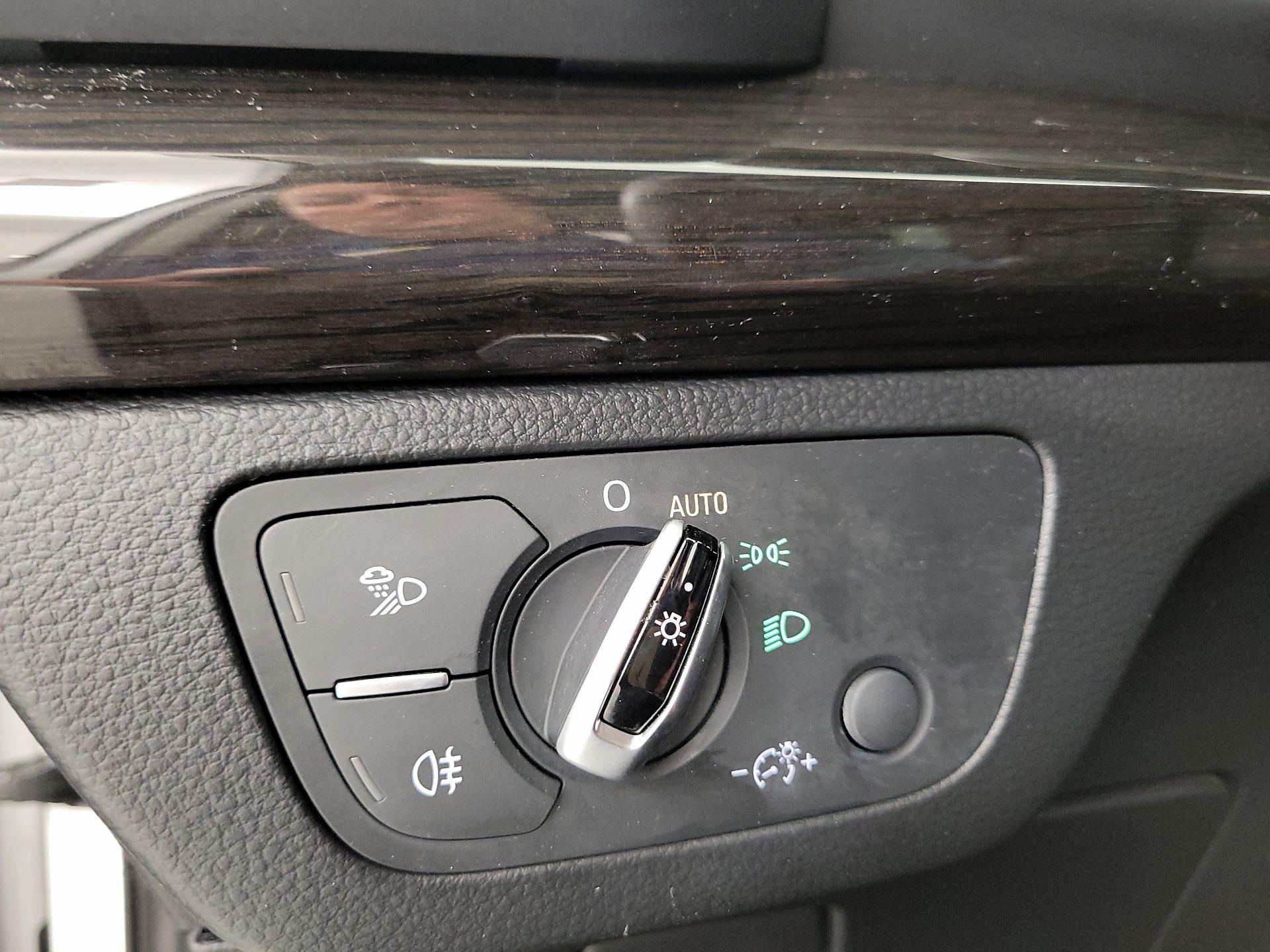 Thumbnail: 2018 Audi Q5 - 13