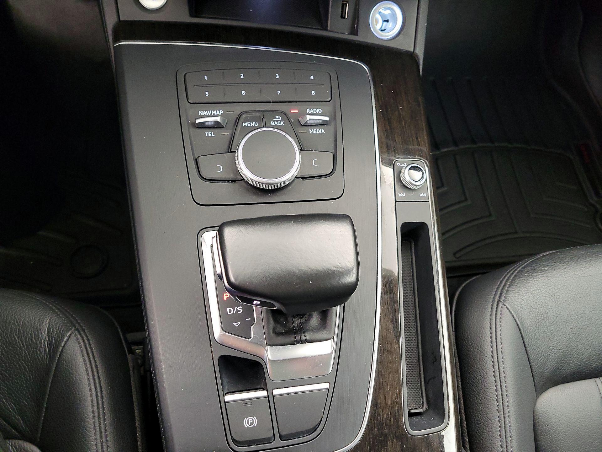 Thumbnail: 2018 Audi Q5 - 17