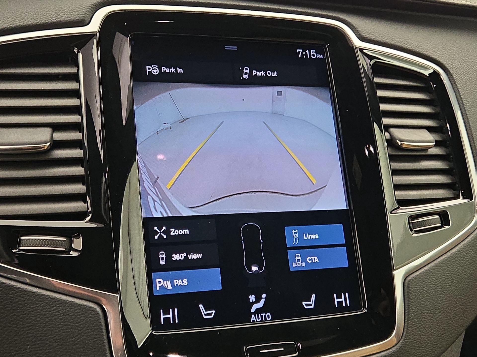 Thumbnail: 2021 Volvo XC90 - 14