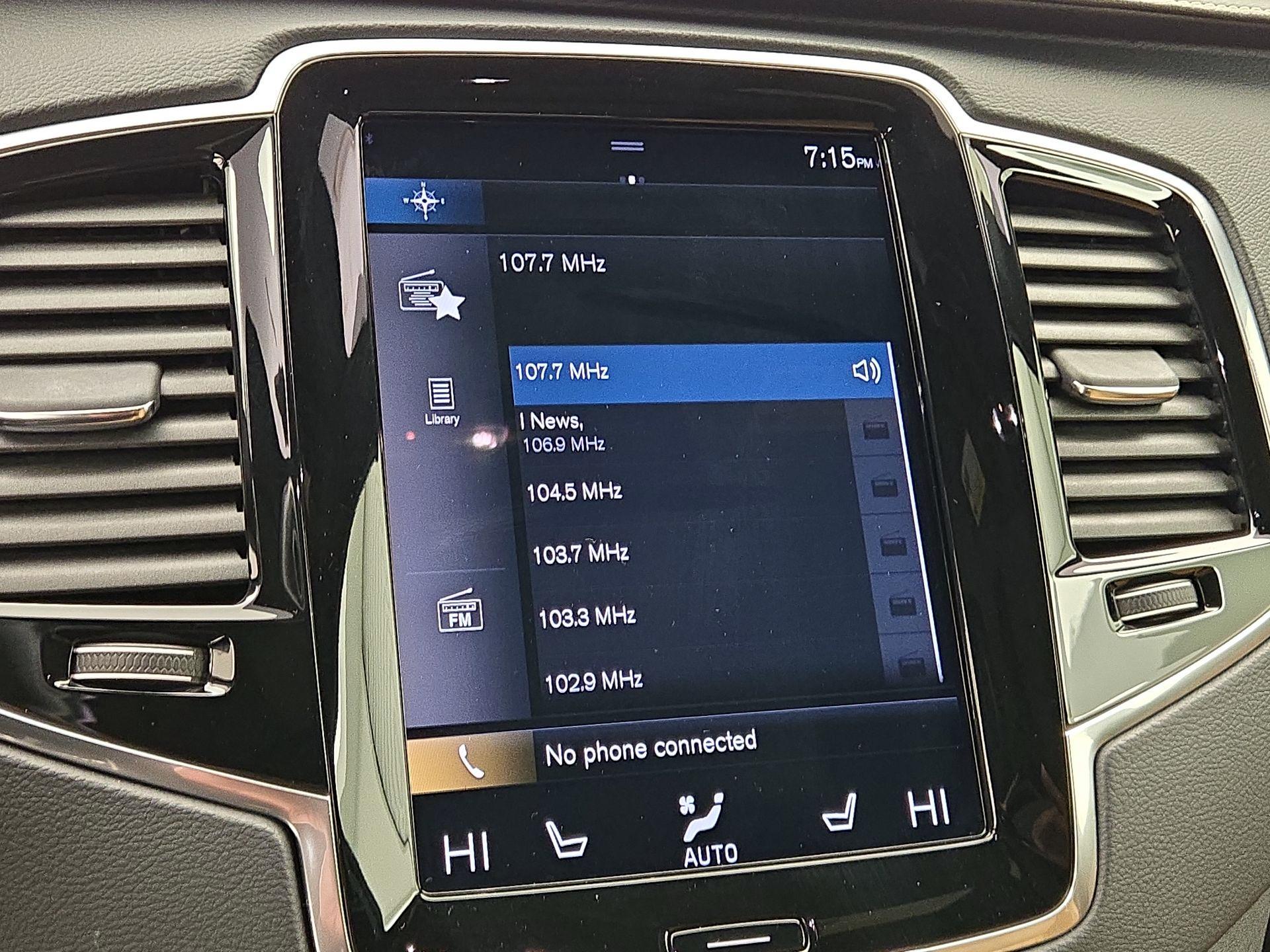 Thumbnail: 2021 Volvo XC90 - 15