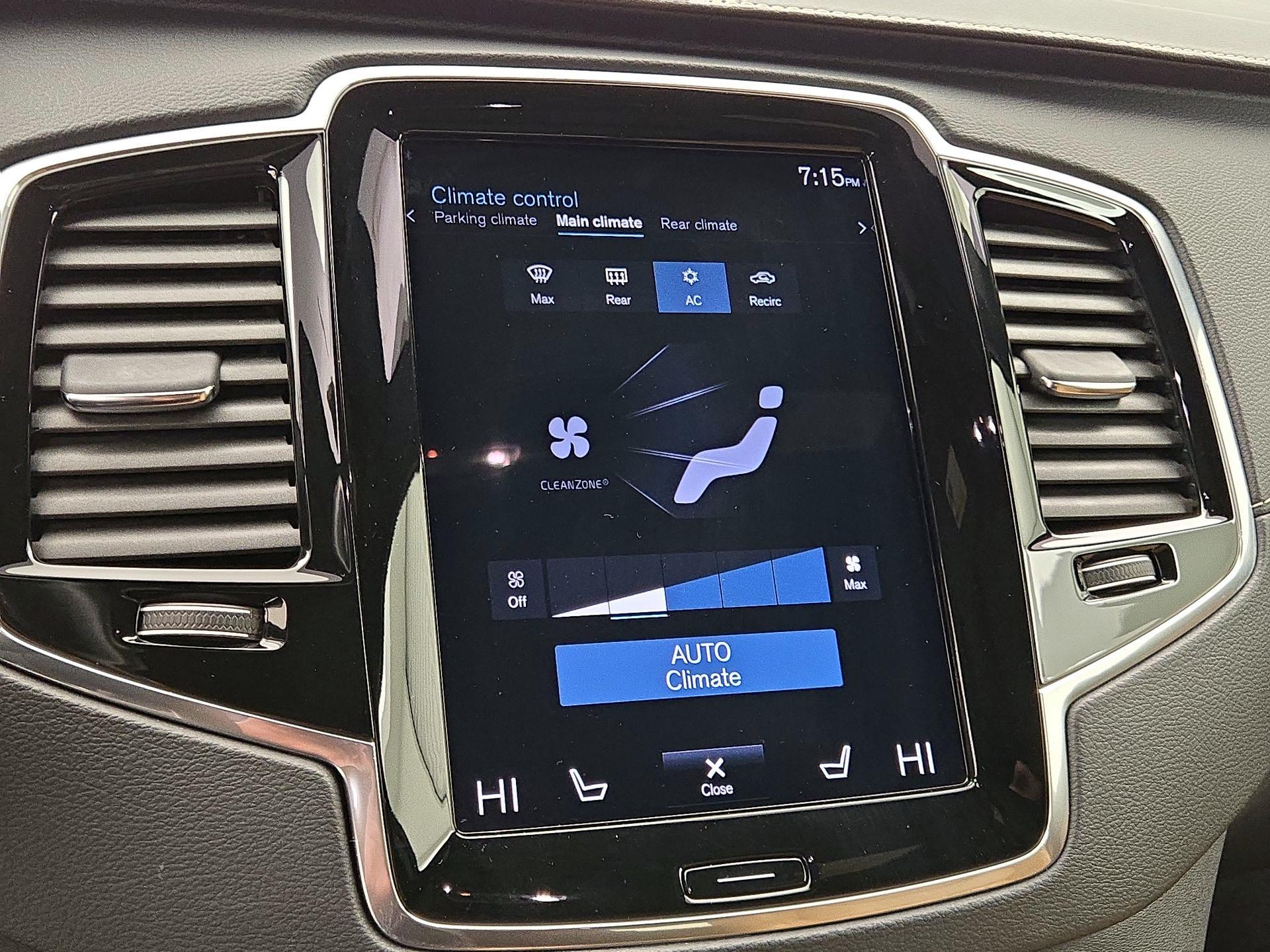 Thumbnail: 2021 Volvo XC90 - 16