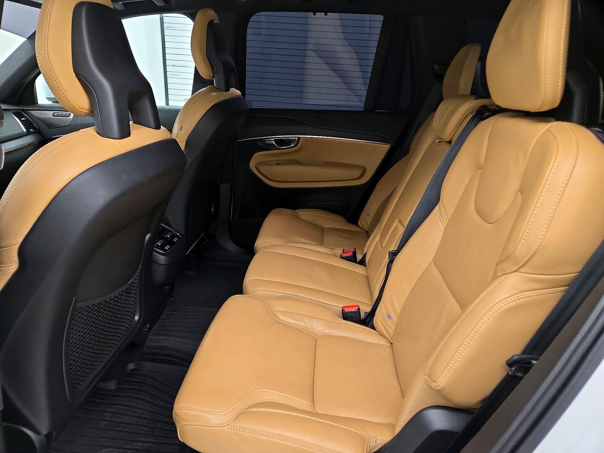 Thumbnail: 2021 Volvo XC90 - 19