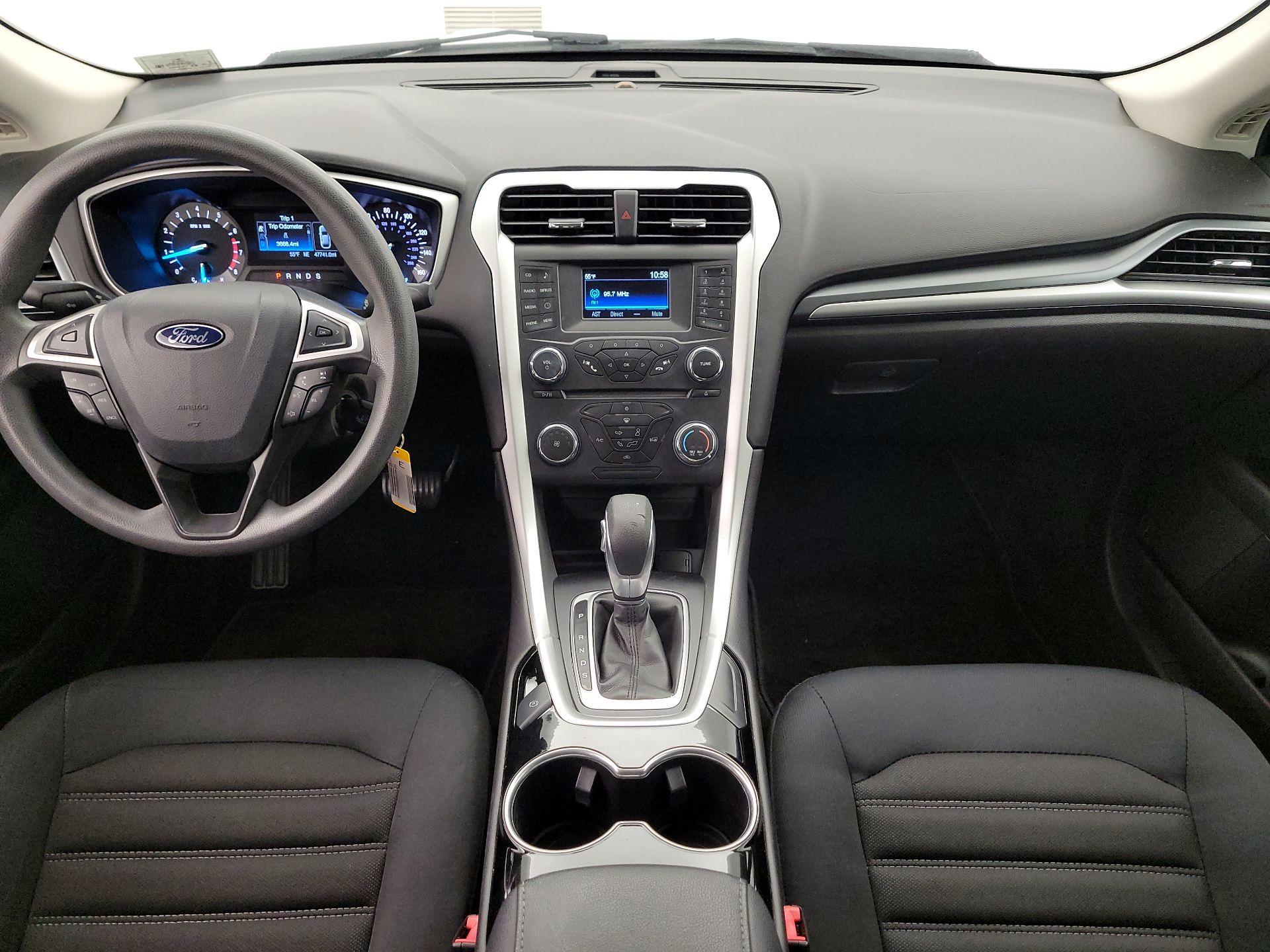 Thumbnail: 2015 Ford Fusion - 9