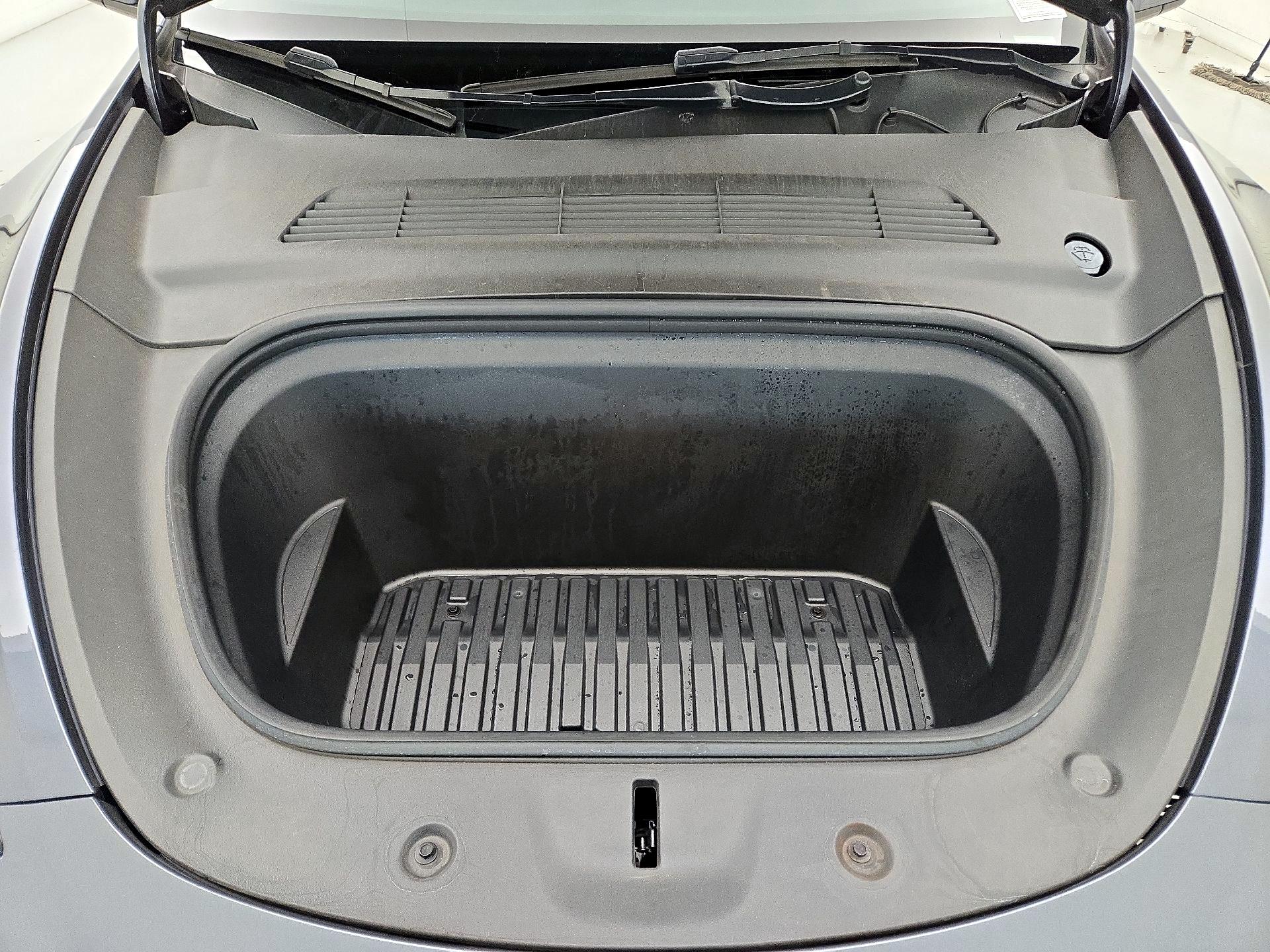 Thumbnail: 2023 Tesla Model Y - 19