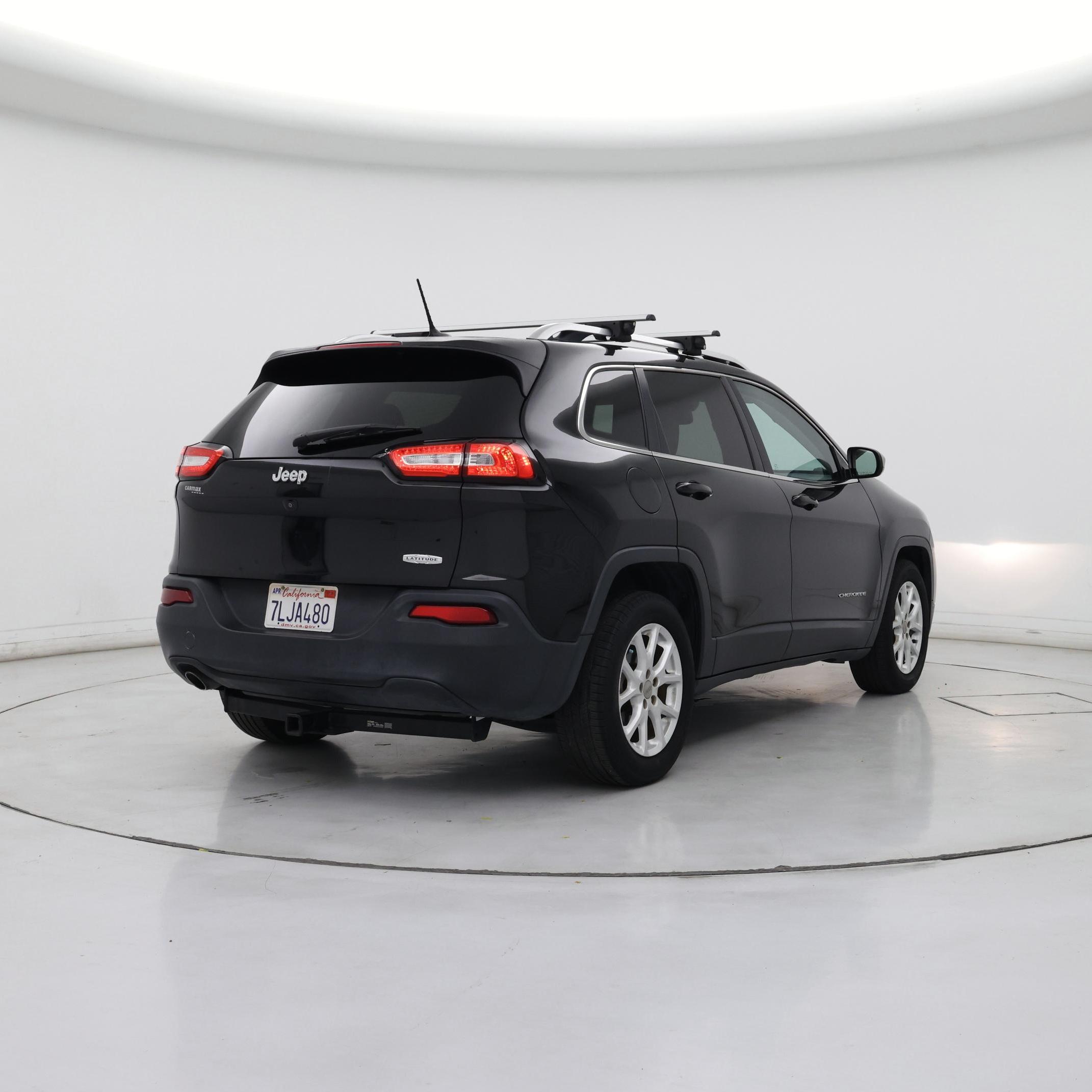 Thumbnail: 2015 Jeep Cherokee - 8