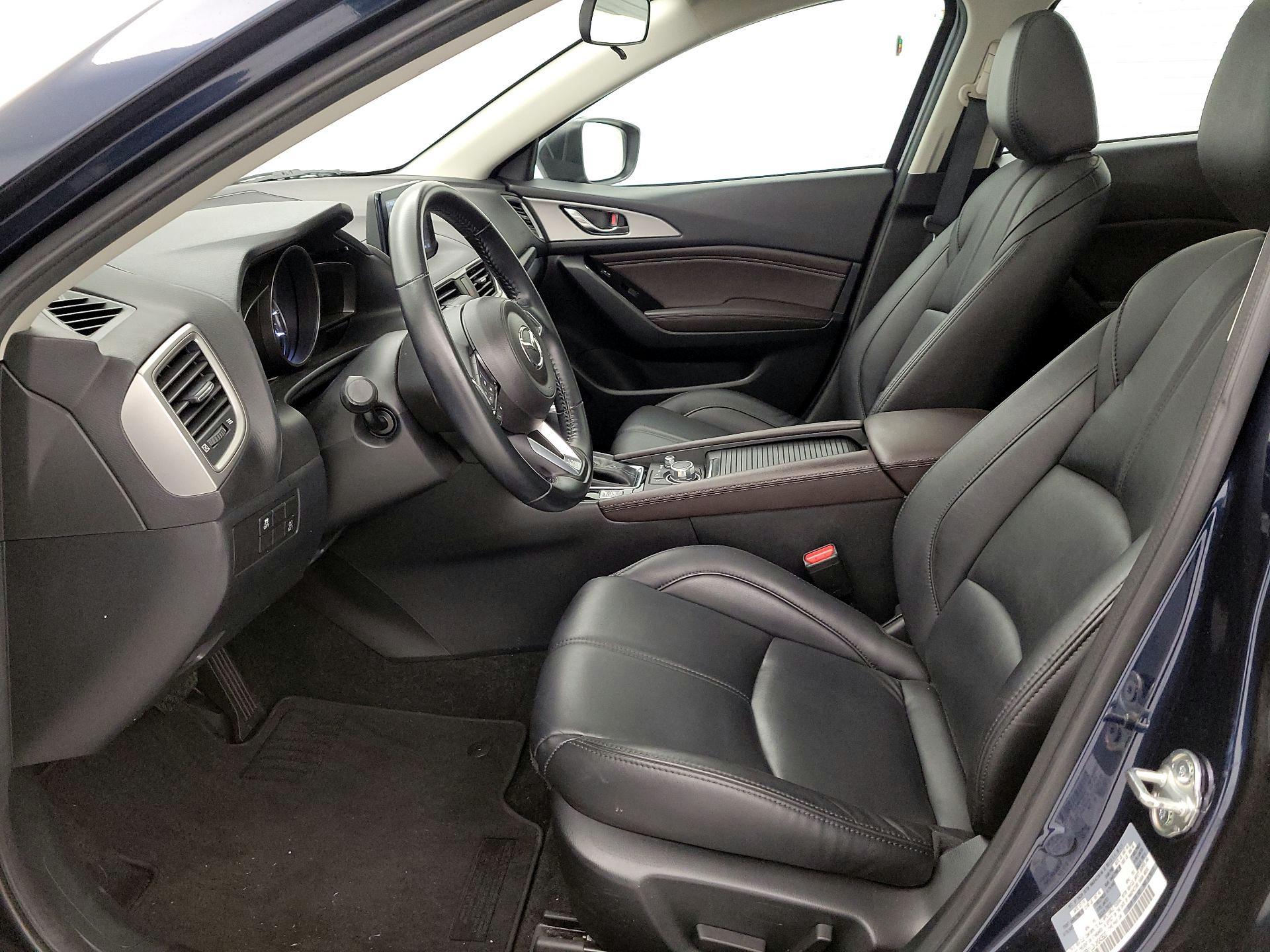 Thumbnail: 2018 Mazda Mazda3 - 11