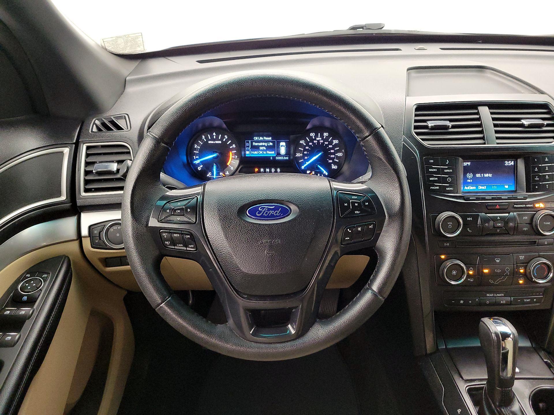 Thumbnail: 2017 Ford Explorer - 10