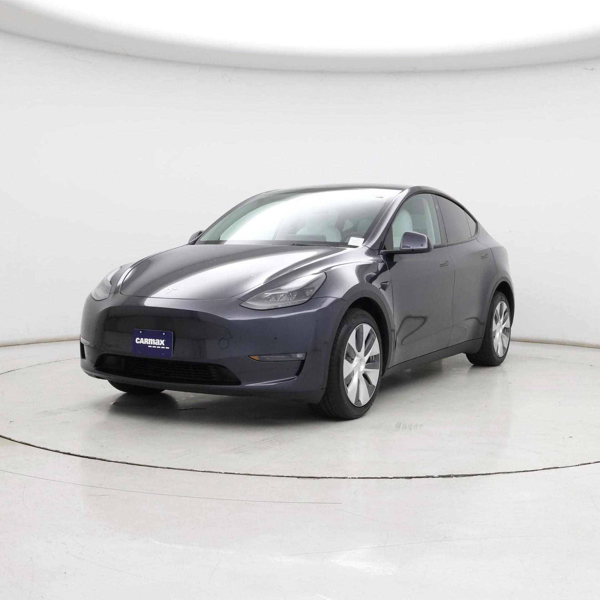 Thumbnail: 2024 Tesla Model Y - 4