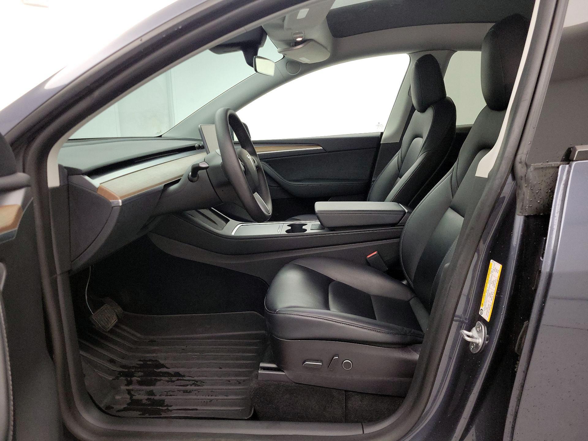 Thumbnail: 2022 Tesla Model Y - 11