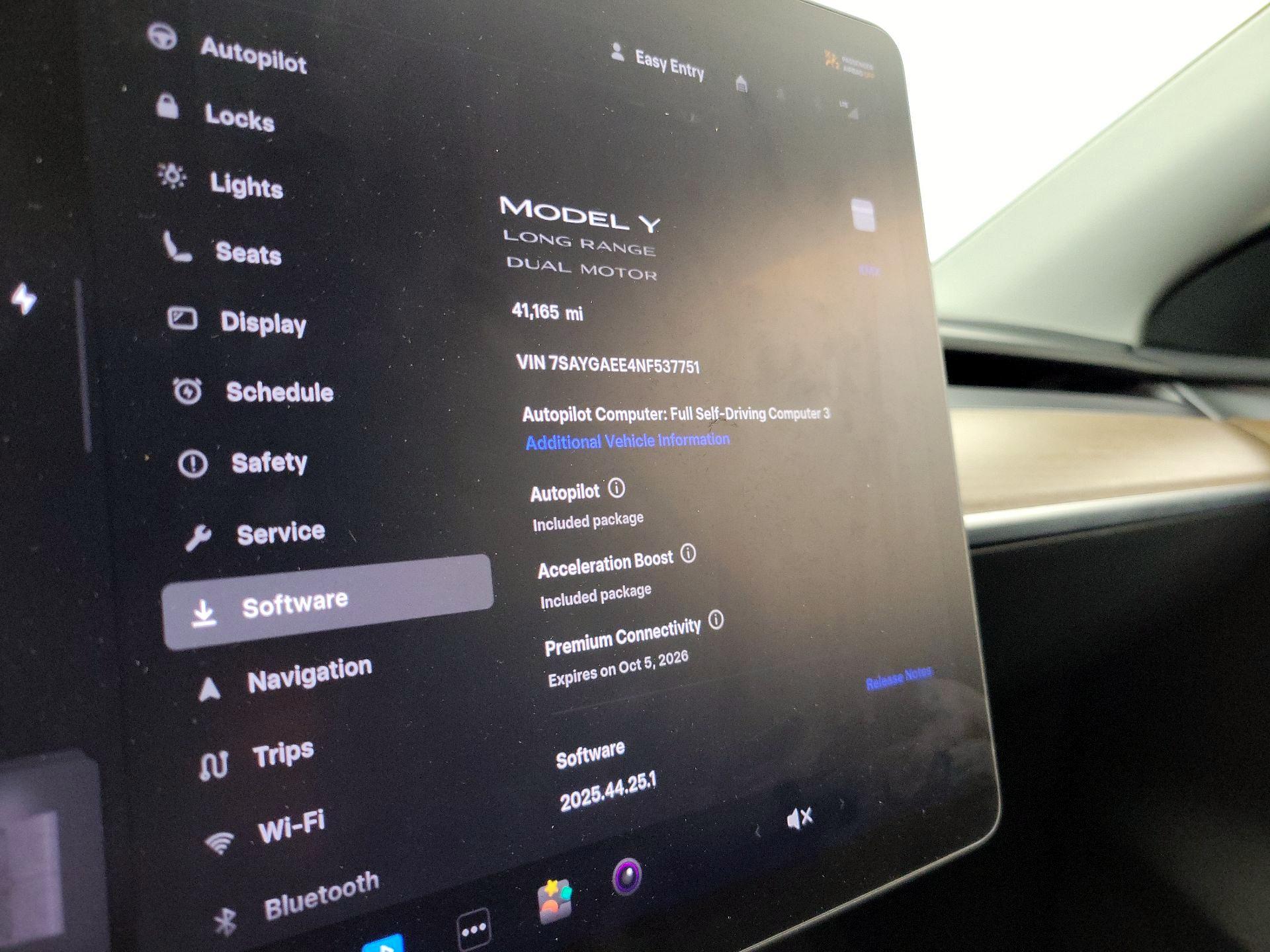 Thumbnail: 2022 Tesla Model Y - 13