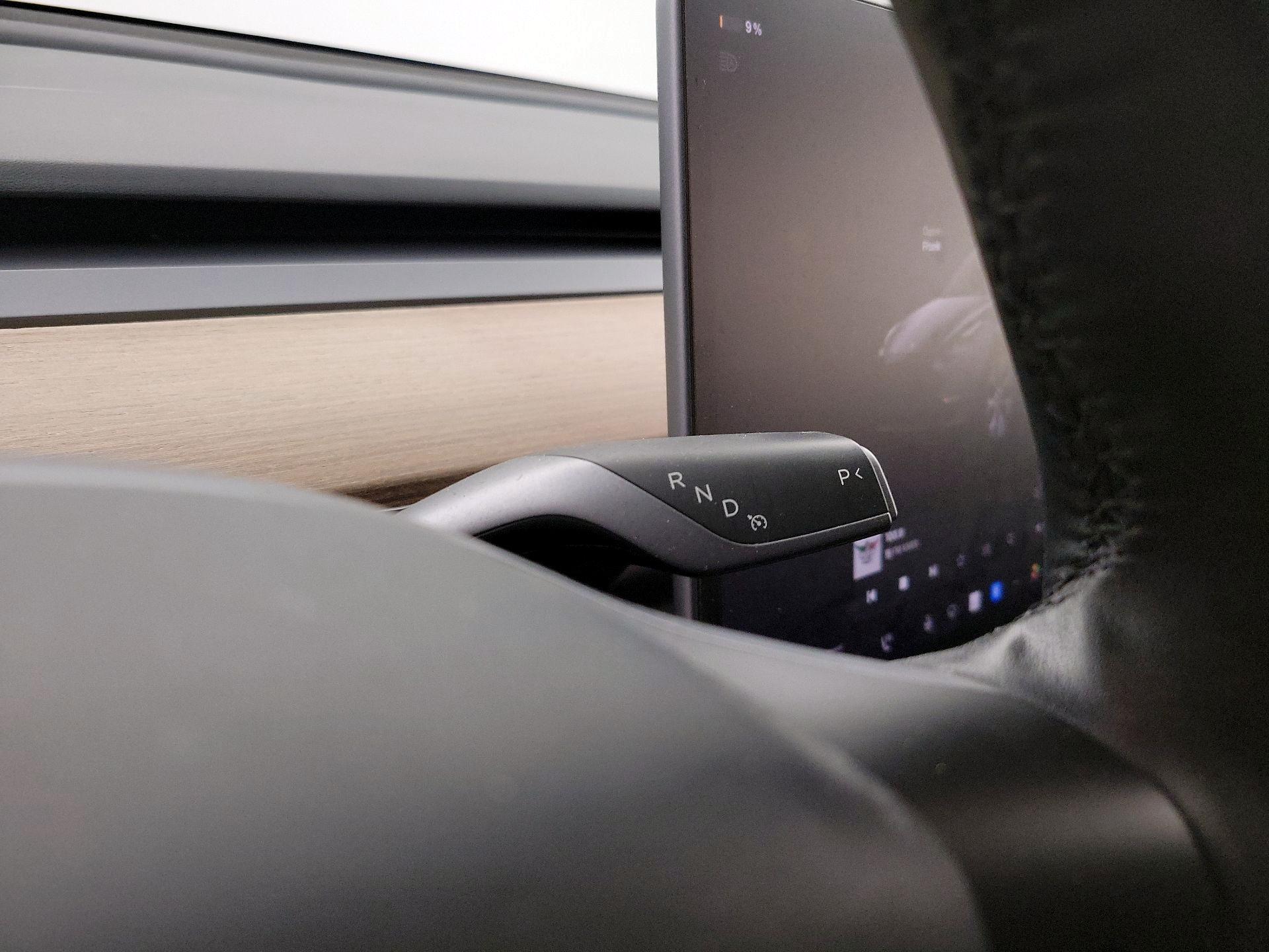 Thumbnail: 2022 Tesla Model Y - 17