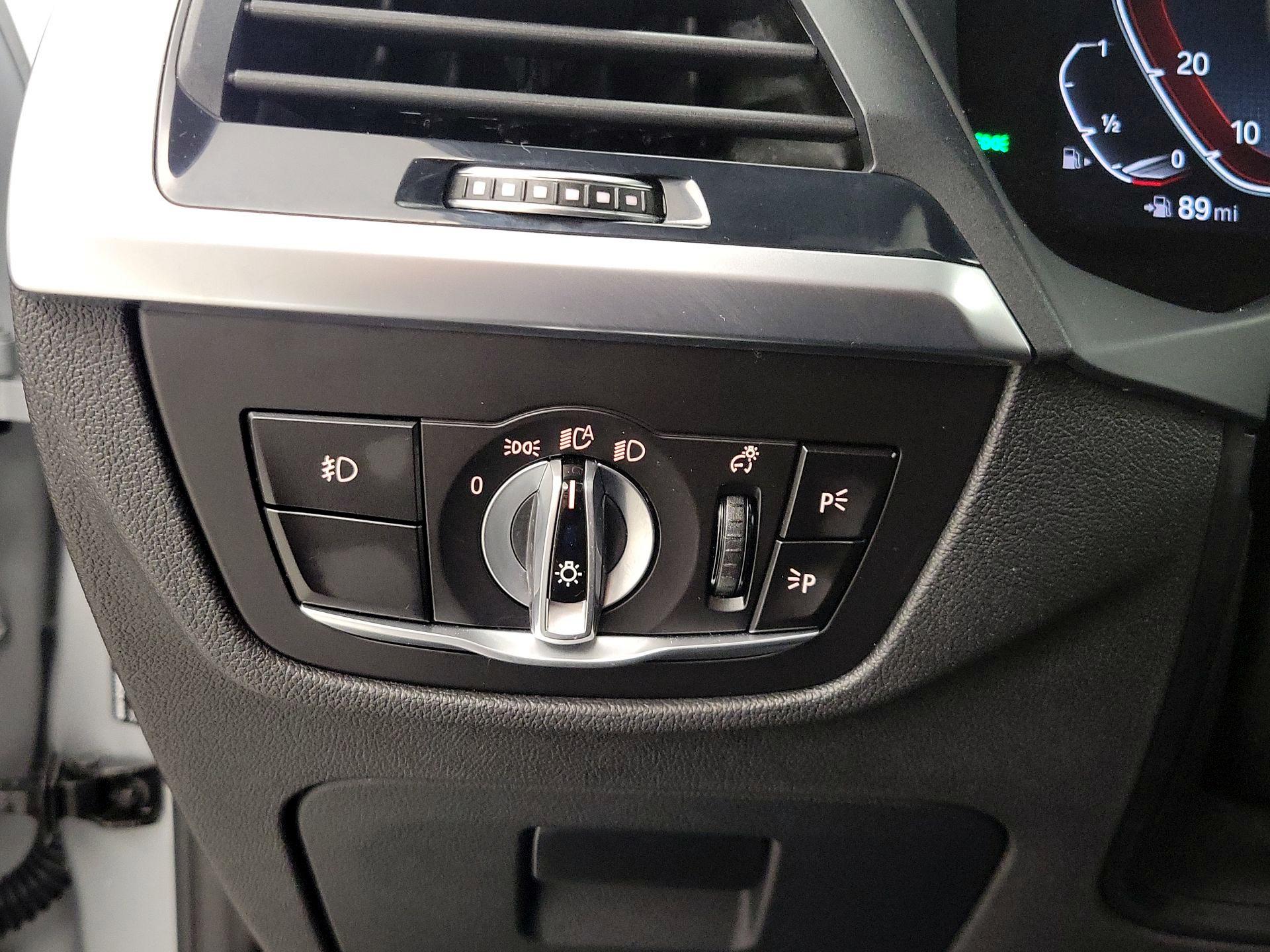 Thumbnail: 2021 BMW X3 - 13