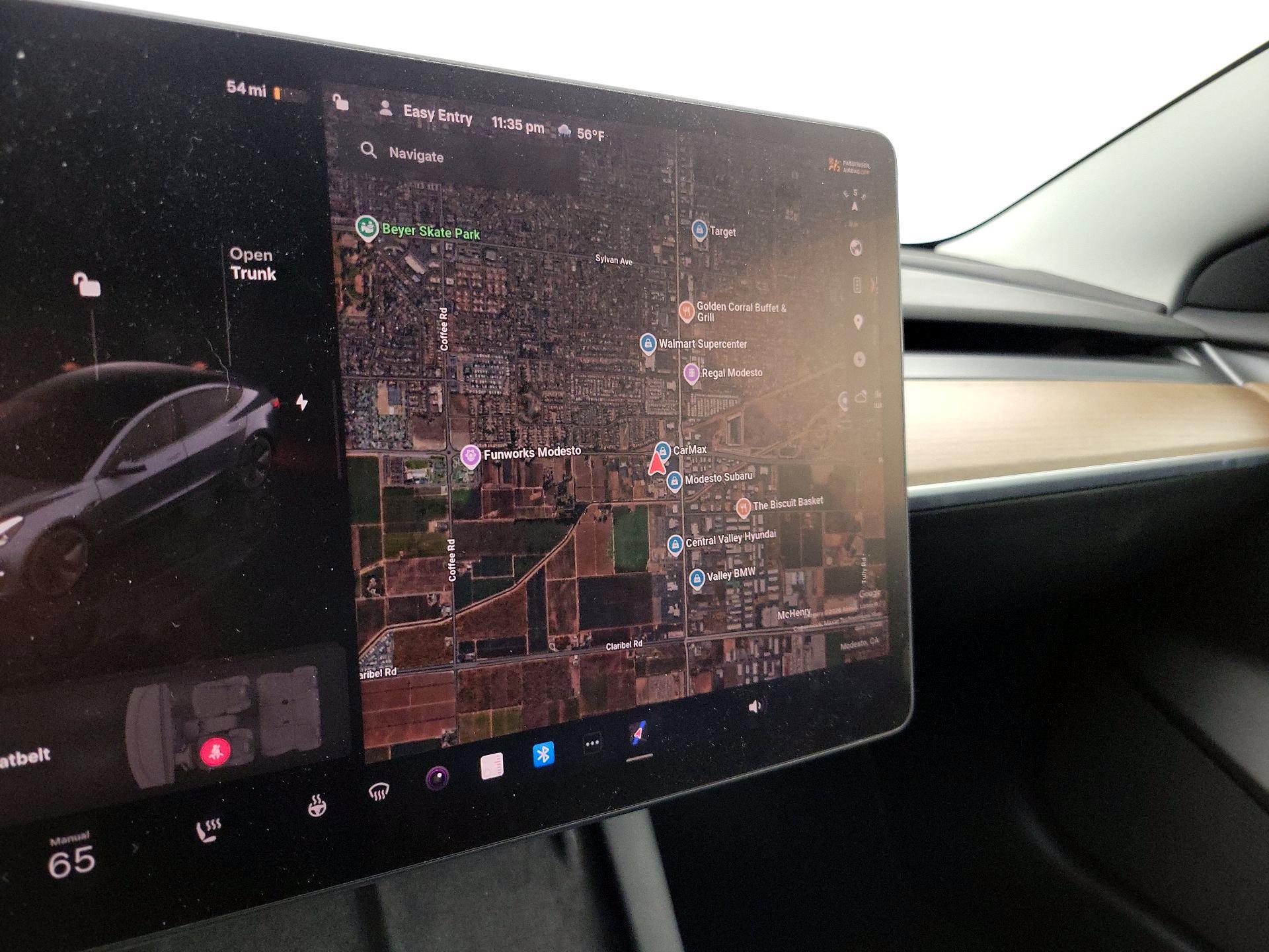 Thumbnail: 2022 Tesla Model 3 - 13