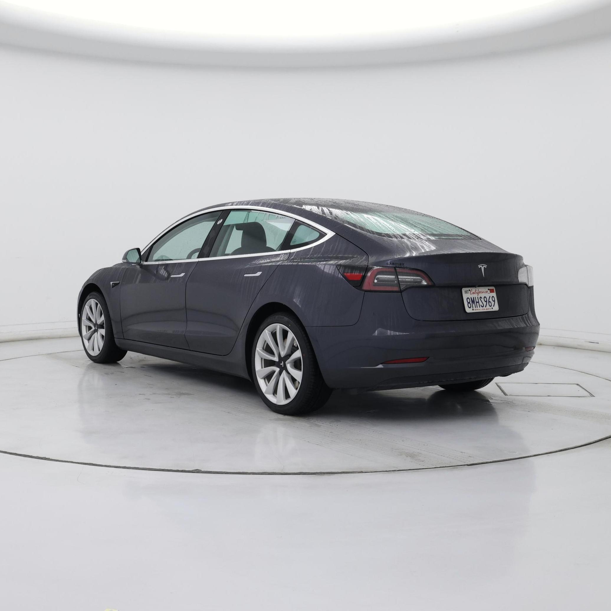 Thumbnail: 2019 Tesla Model 3 - 2