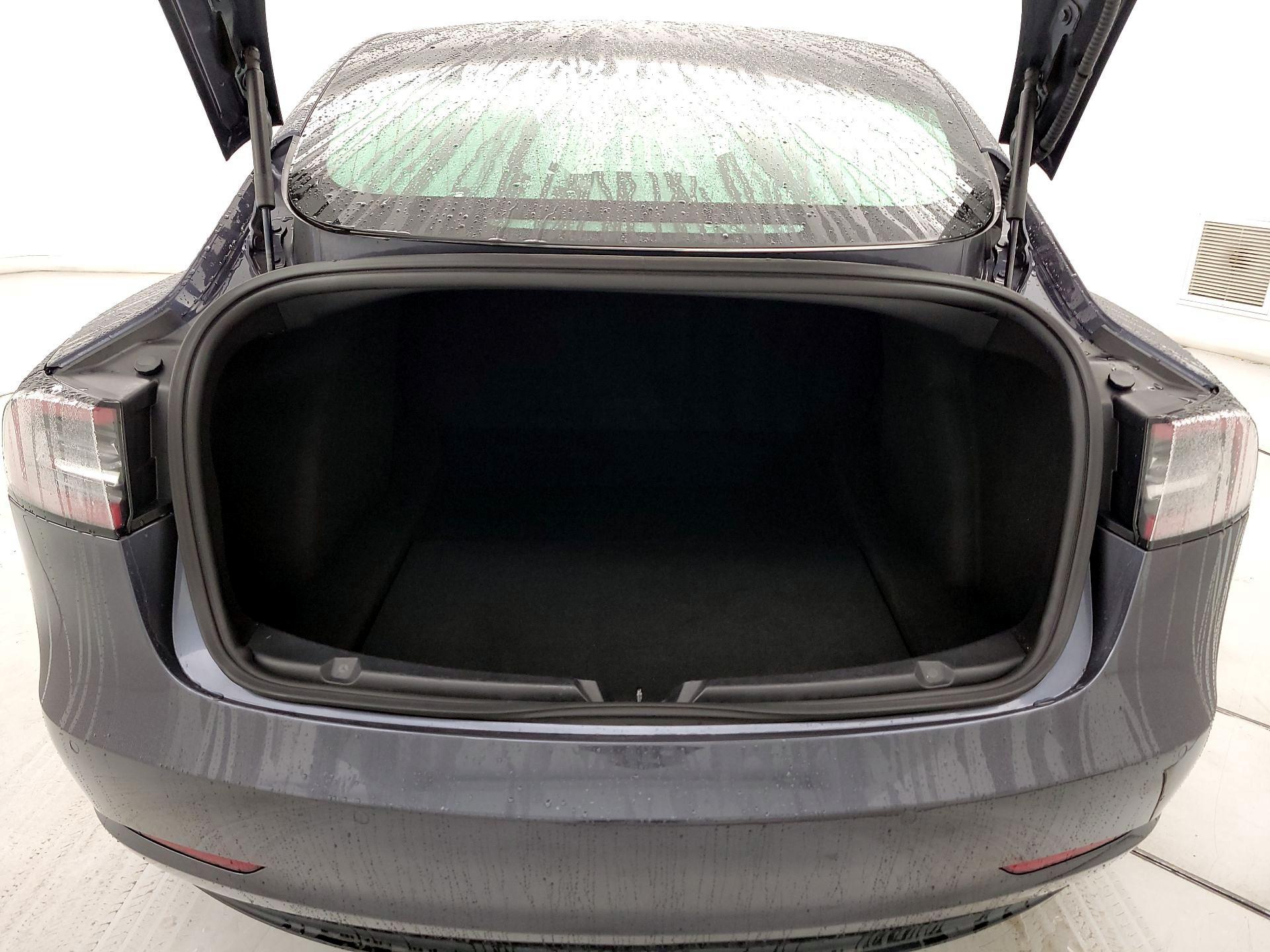 Thumbnail: 2019 Tesla Model 3 - 20