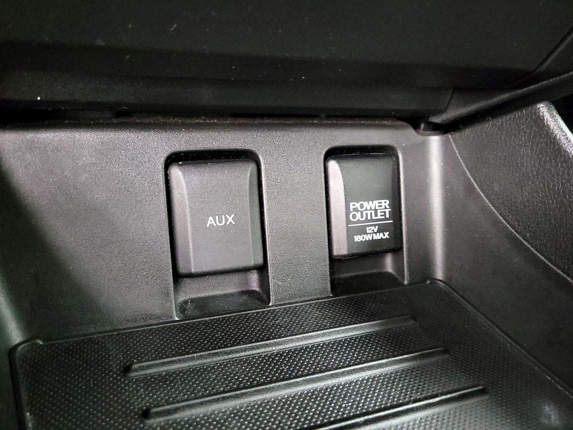 Thumbnail: 2014 Honda Civic - 18