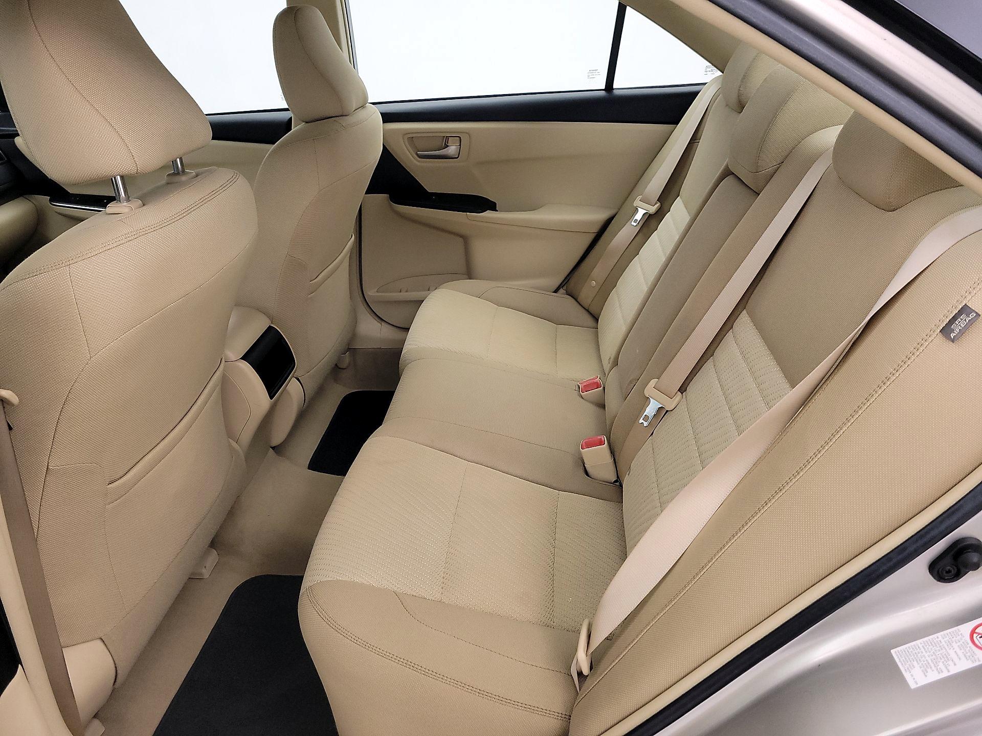 Thumbnail: 2017 Toyota Camry - 19