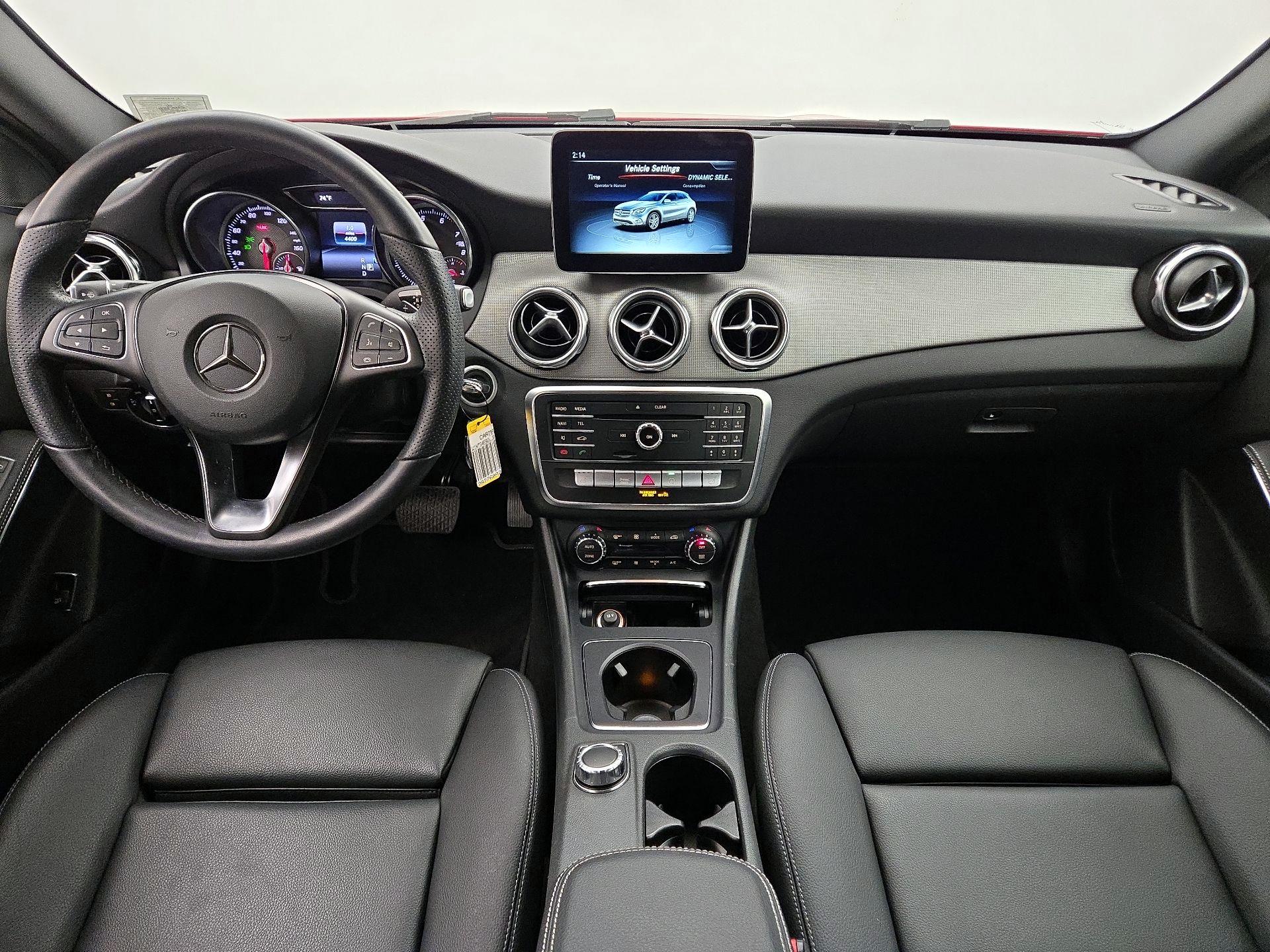 Thumbnail: 2020 Mercedes-Benz GLA - 9