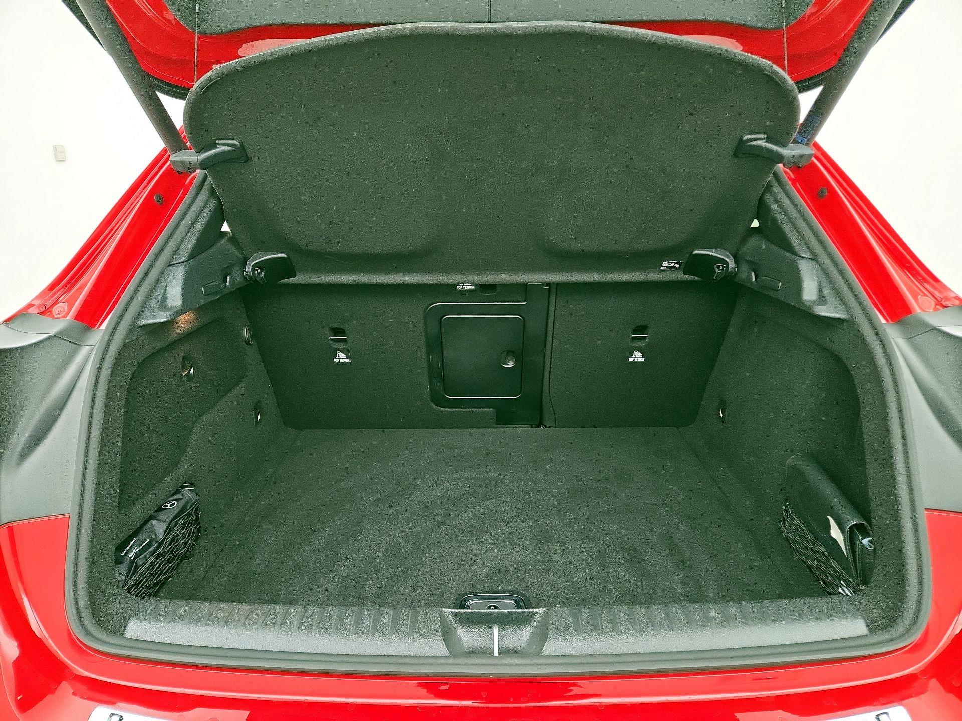 Thumbnail: 2020 Mercedes-Benz GLA - 20