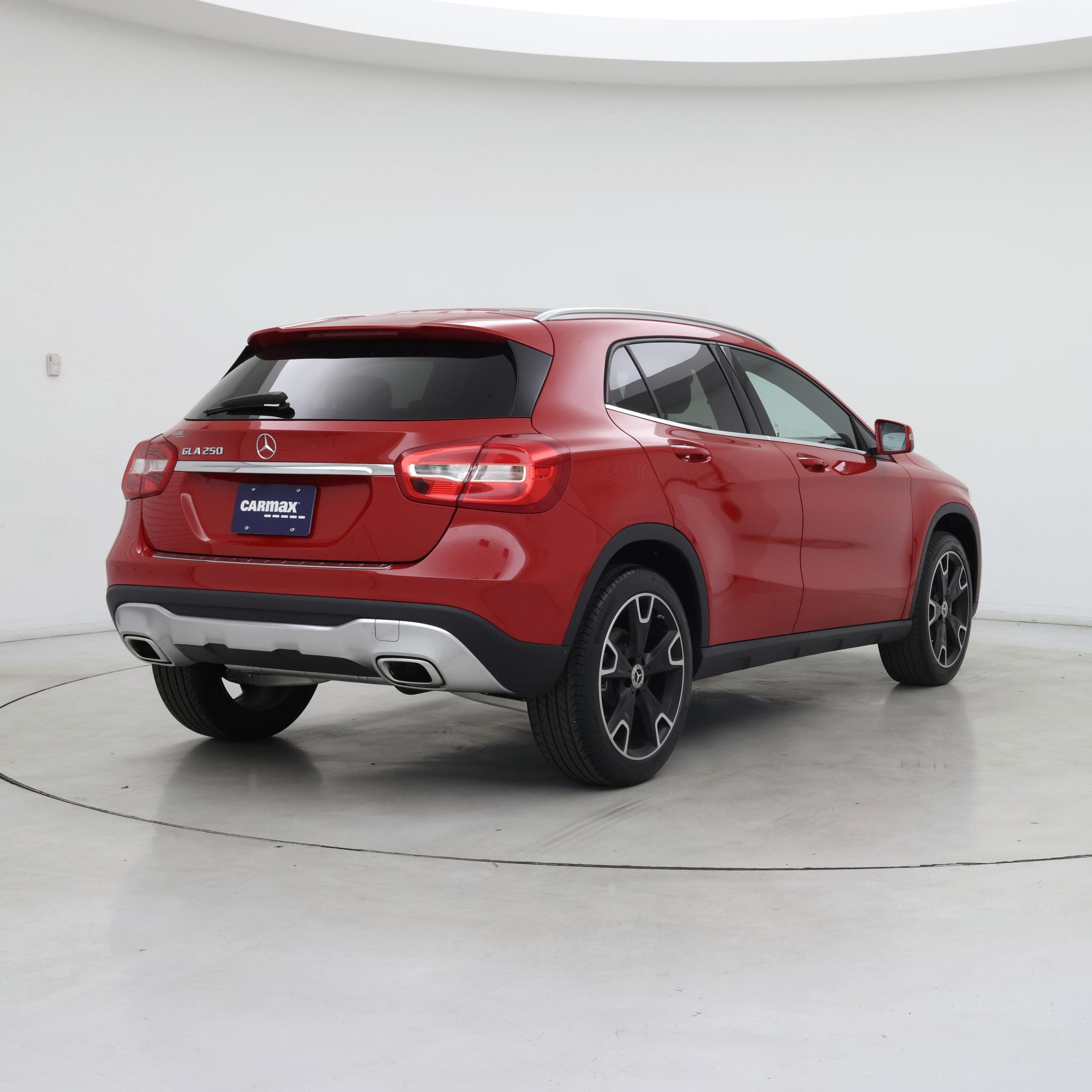 Thumbnail: 2020 Mercedes-Benz GLA - 8