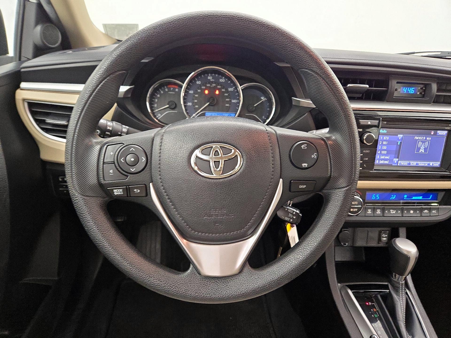 Thumbnail: 2014 Toyota Corolla - 10