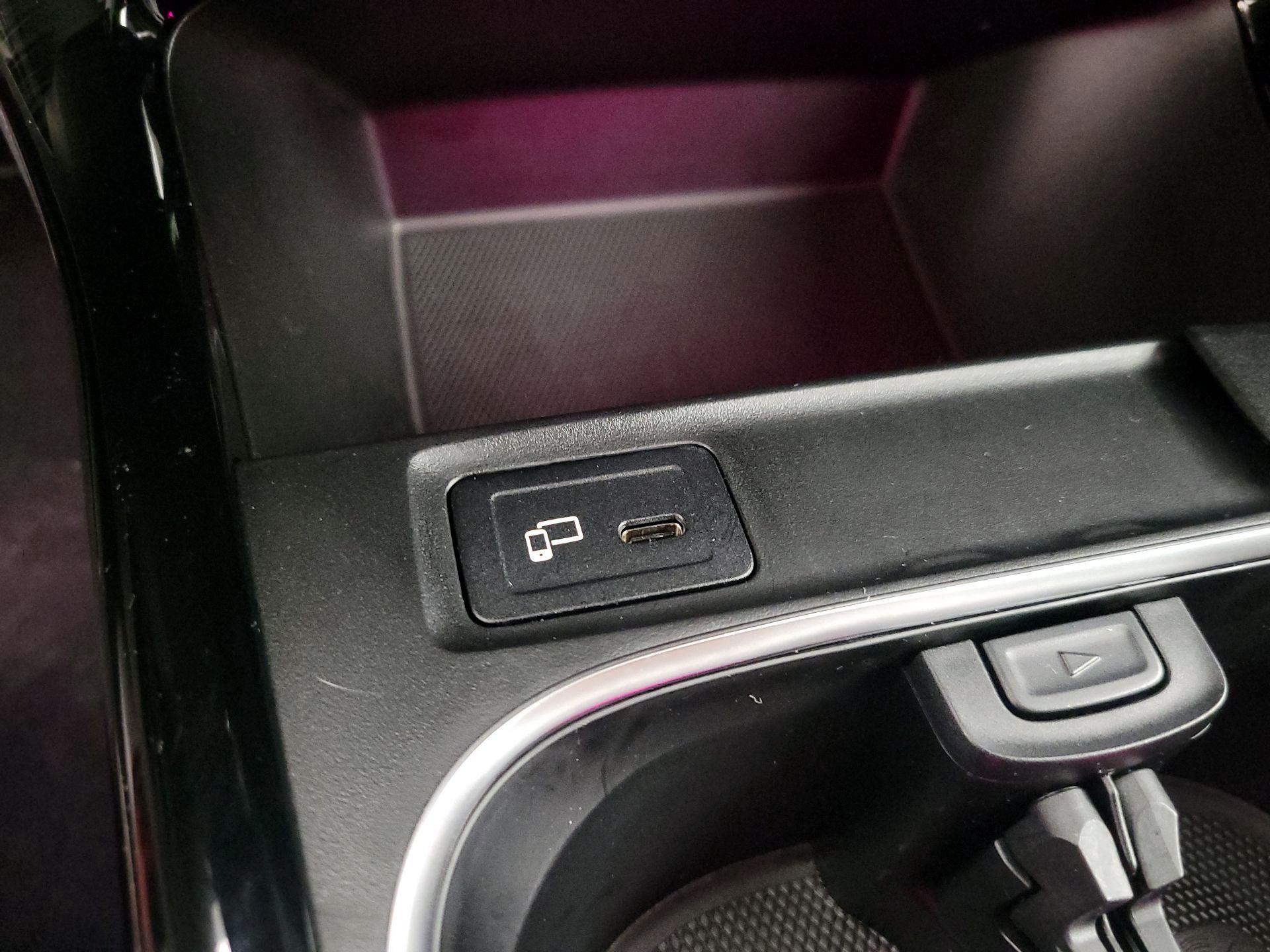 Thumbnail: 2021 Mercedes-Benz CLA - 19