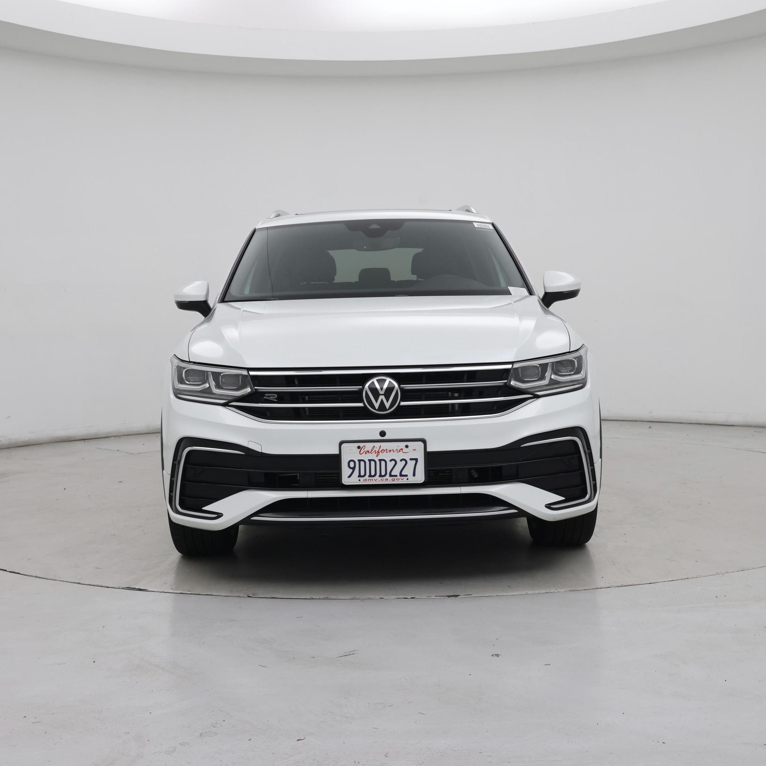 Thumbnail: 2022 Volkswagen Tiguan - 5