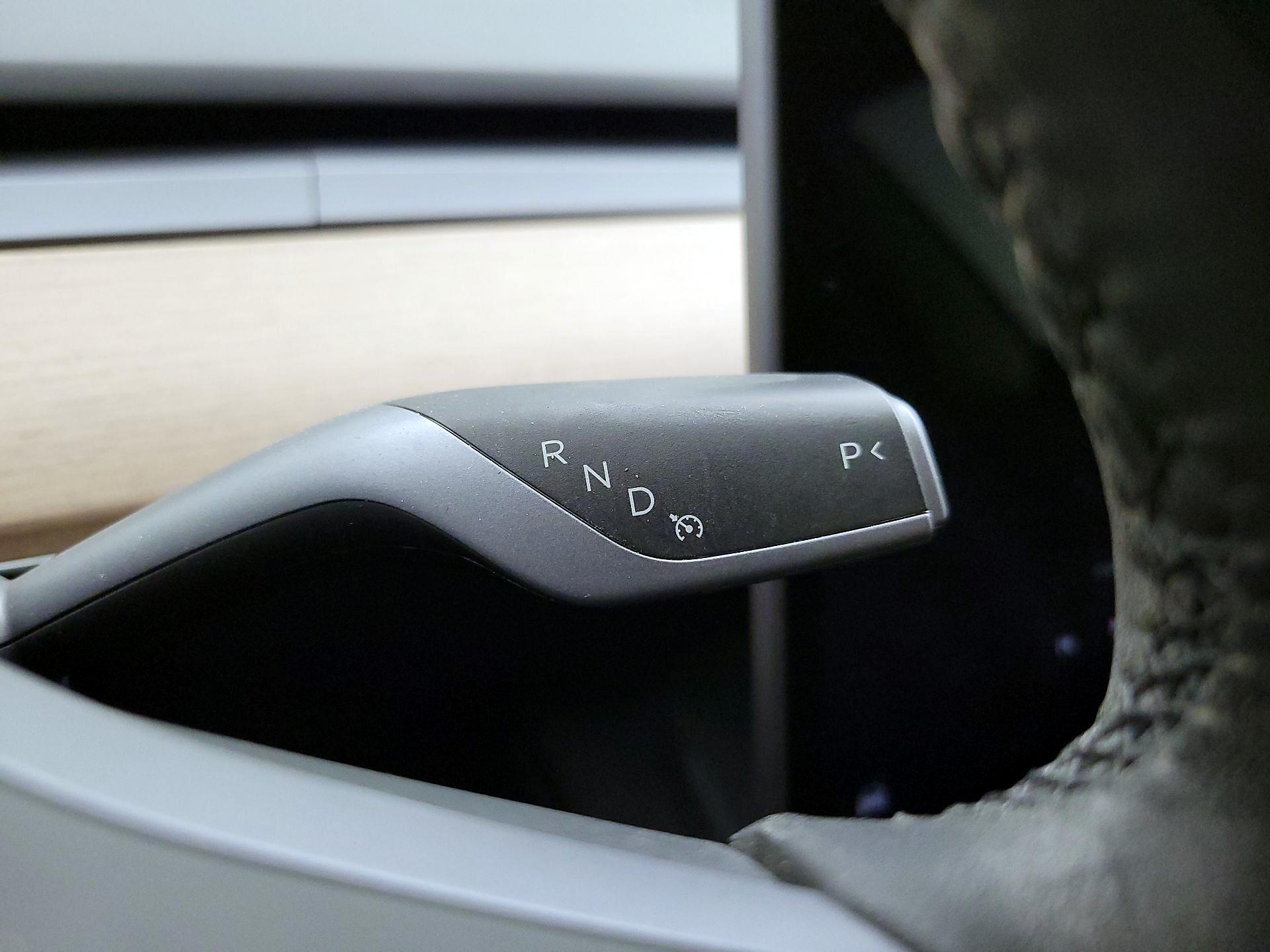 Thumbnail: 2023 Tesla Model 3 - 17