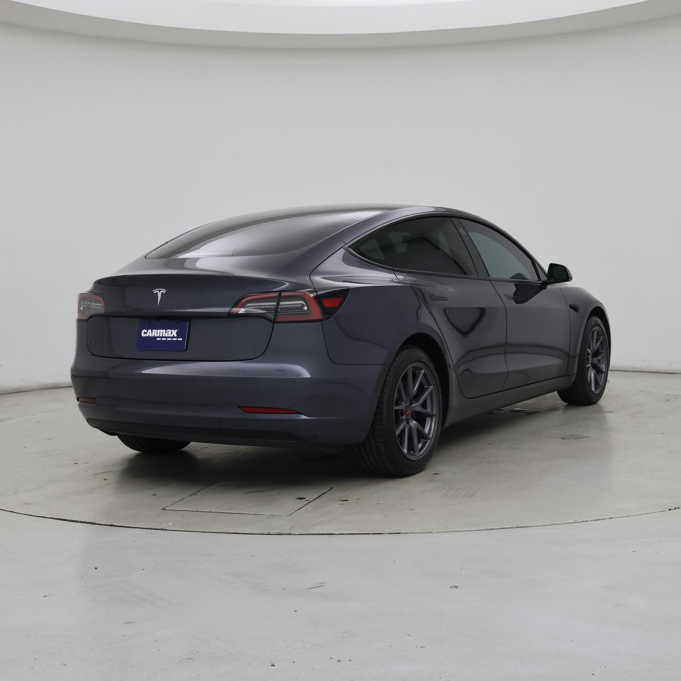 Thumbnail: 2023 Tesla Model 3 - 8