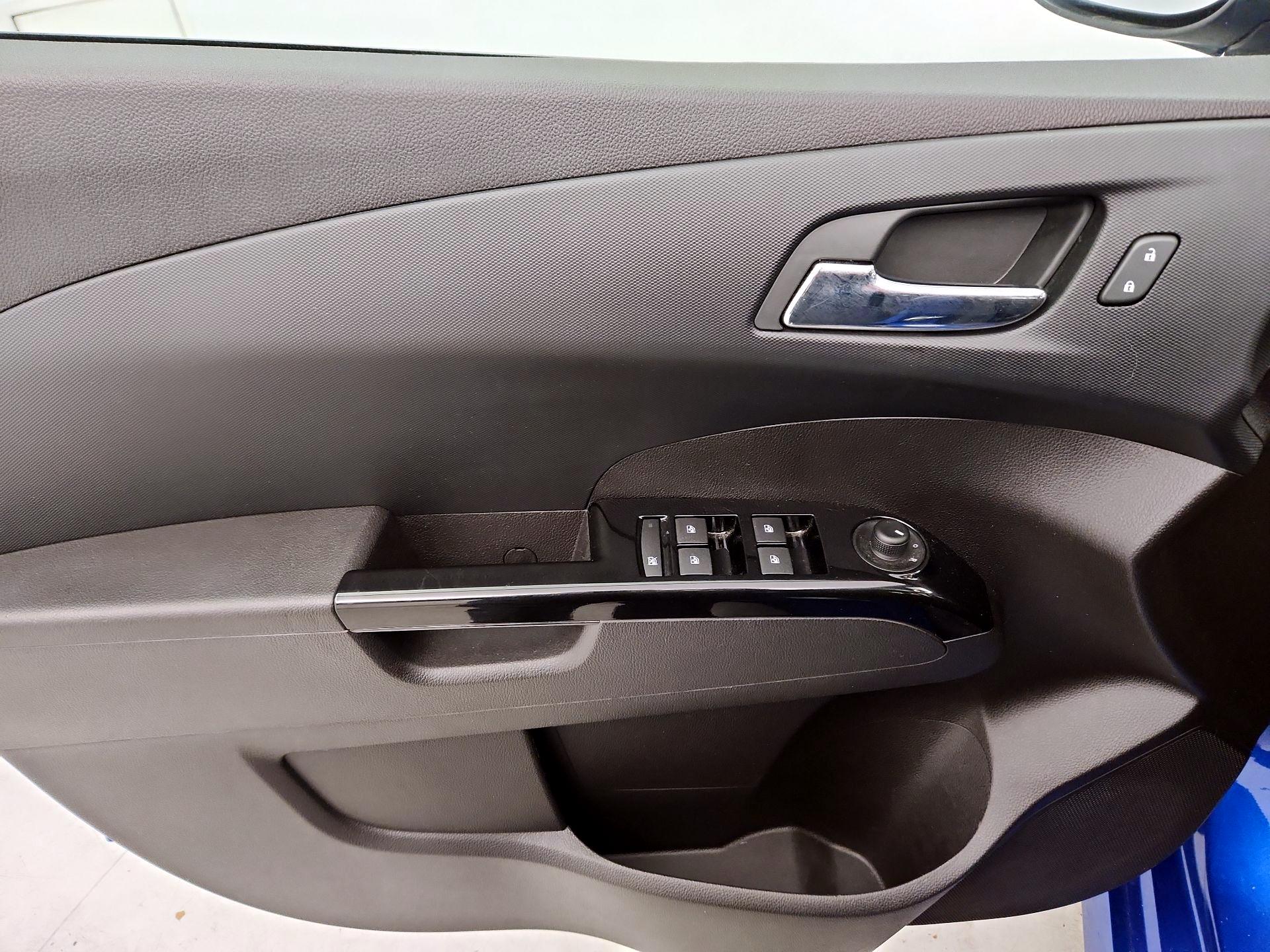 Thumbnail: 2020 Chevrolet Sonic - 12