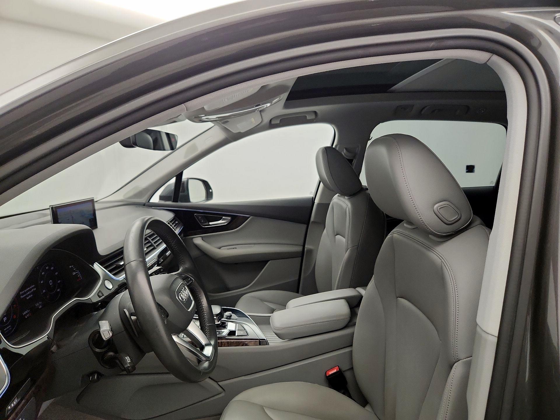 Thumbnail: 2018 Audi Q7 - 11