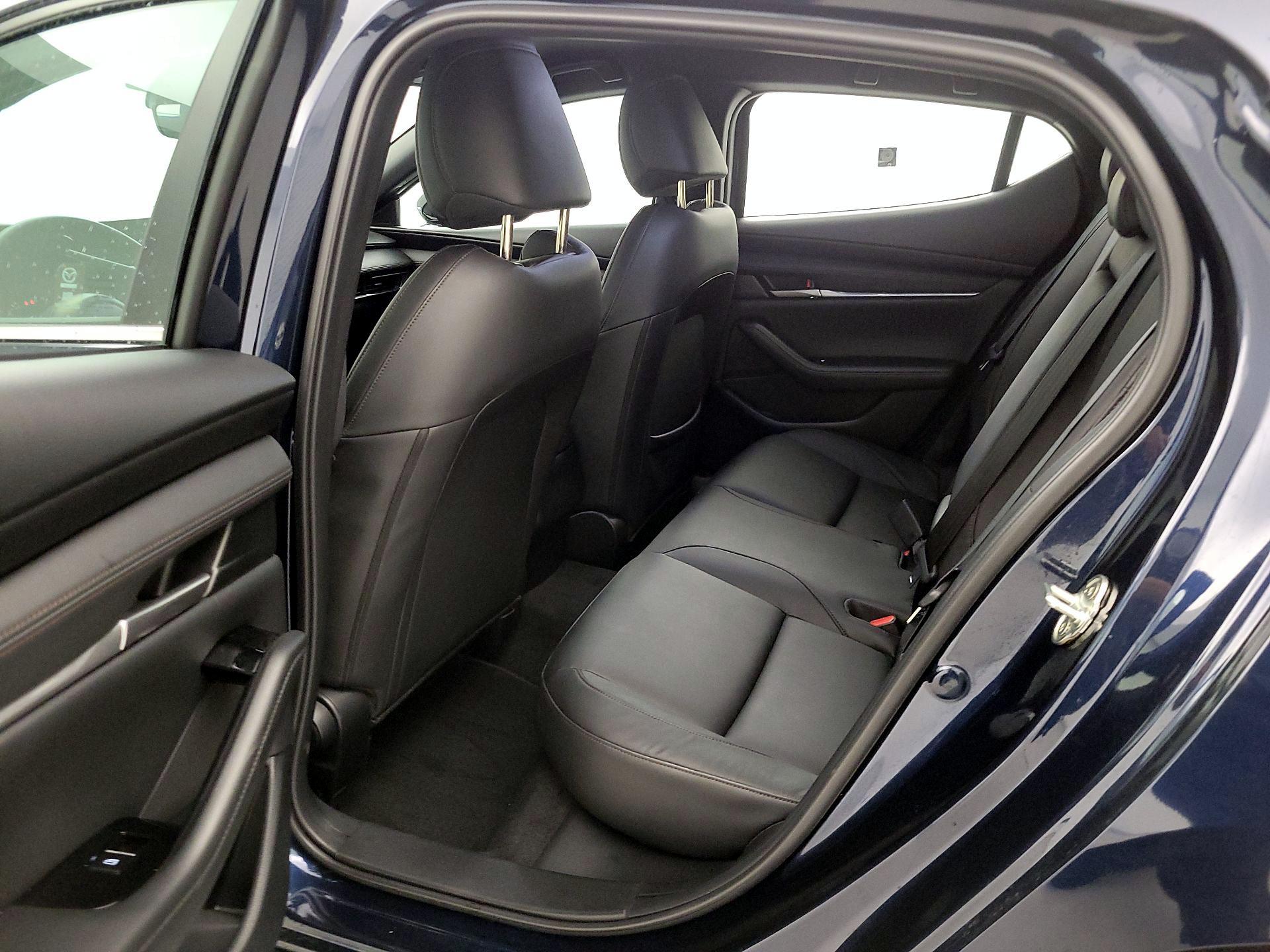 Thumbnail: 2025 Mazda Mazda3 - 20