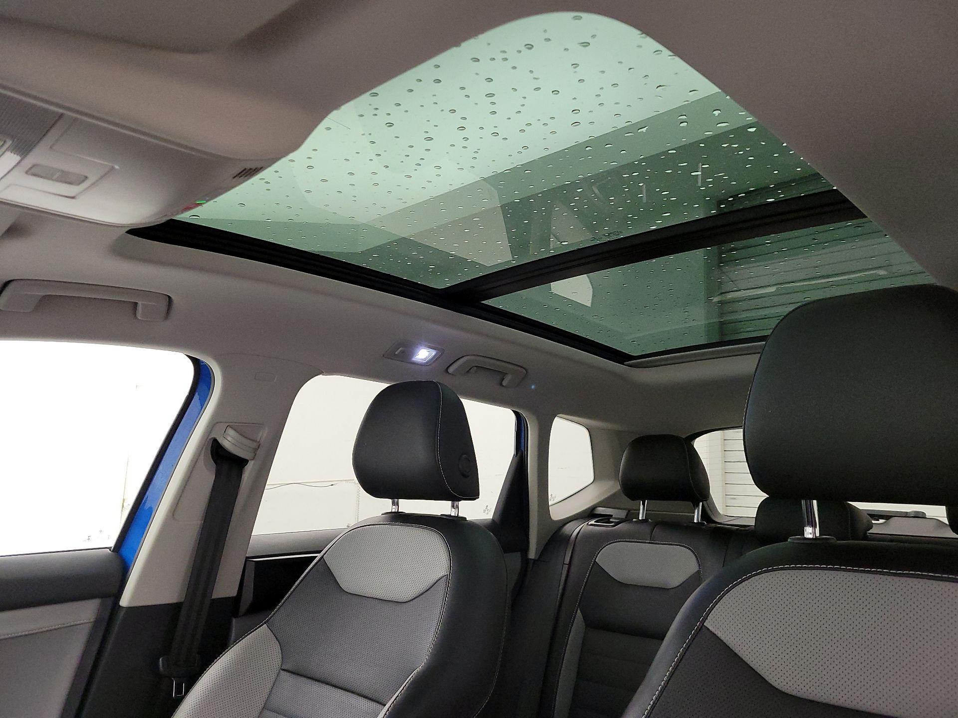 Thumbnail: 2022 Volkswagen Taos - 19