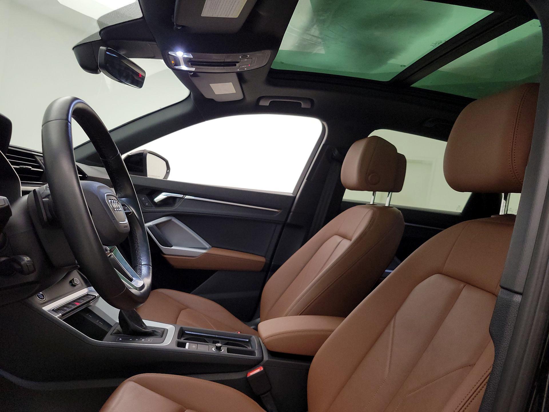 Thumbnail: 2021 Audi Q3 - 19