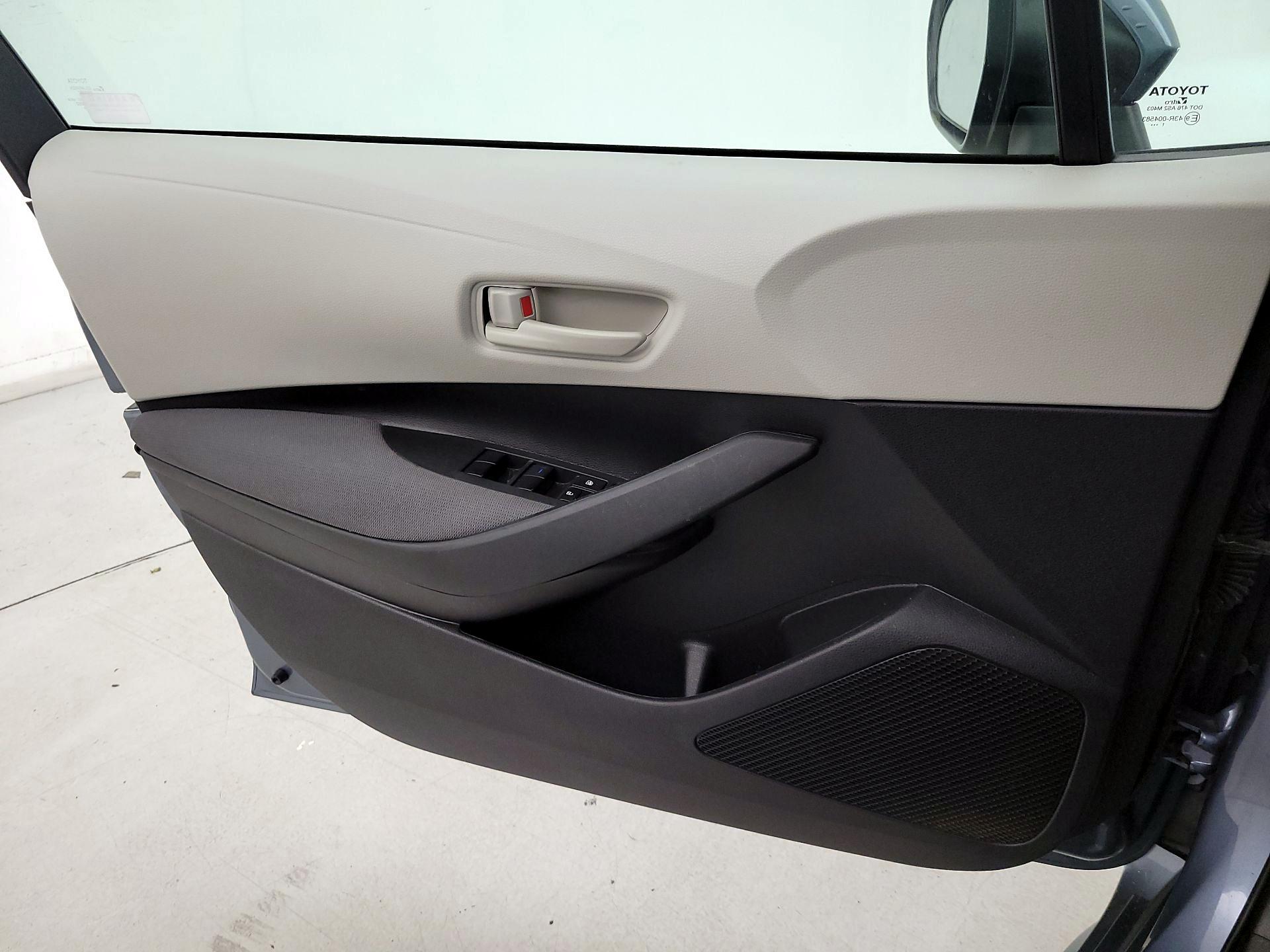 Thumbnail: 2022 Toyota Corolla - 12