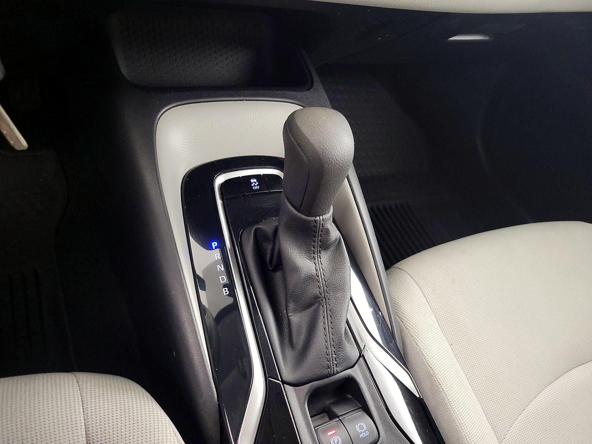 Thumbnail: 2022 Toyota Corolla - 17