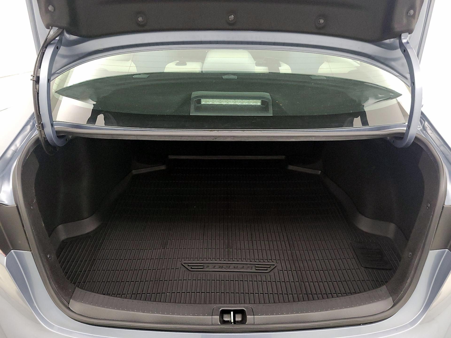 Thumbnail: 2022 Toyota Corolla - 20