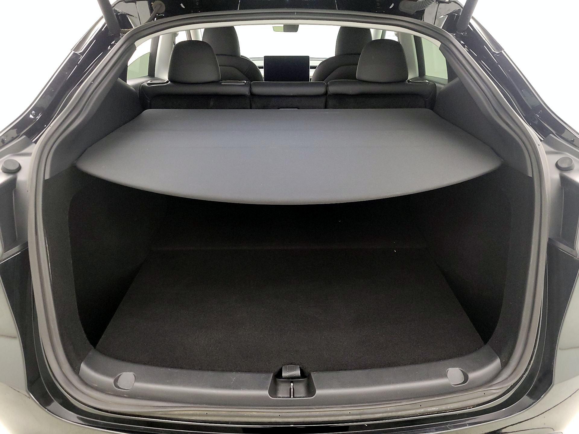 Thumbnail: 2024 Tesla Model Y - 19