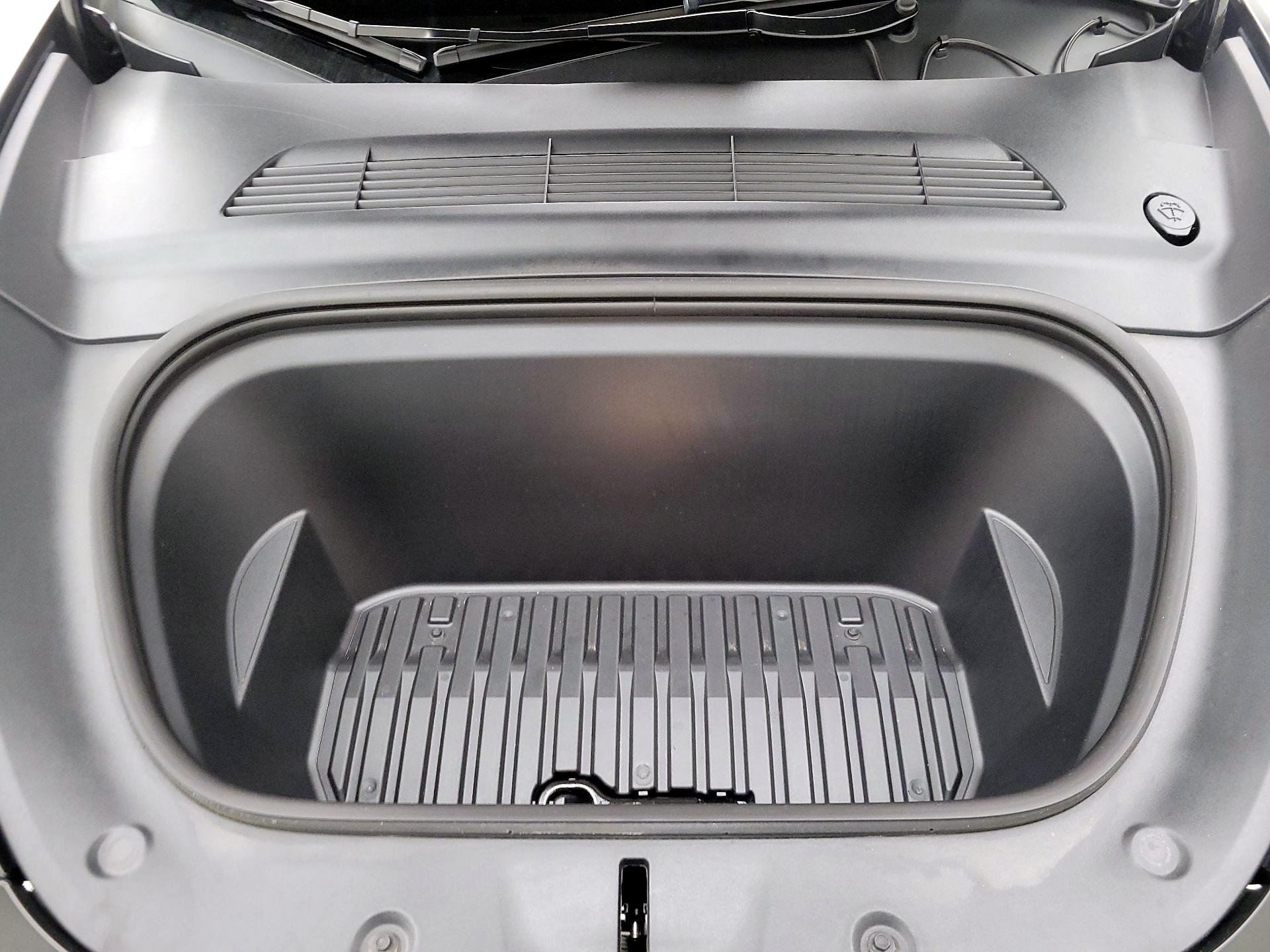 Thumbnail: 2024 Tesla Model Y - 20