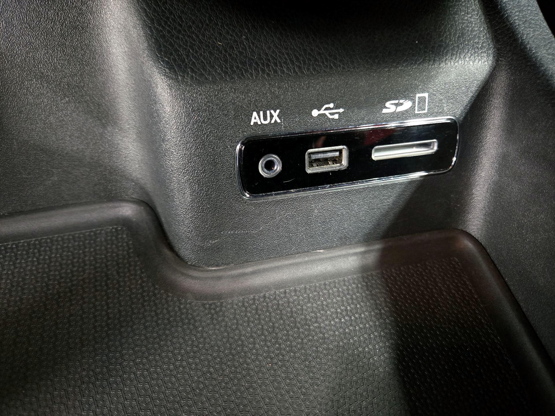 Thumbnail: 2017 Dodge Durango - 19