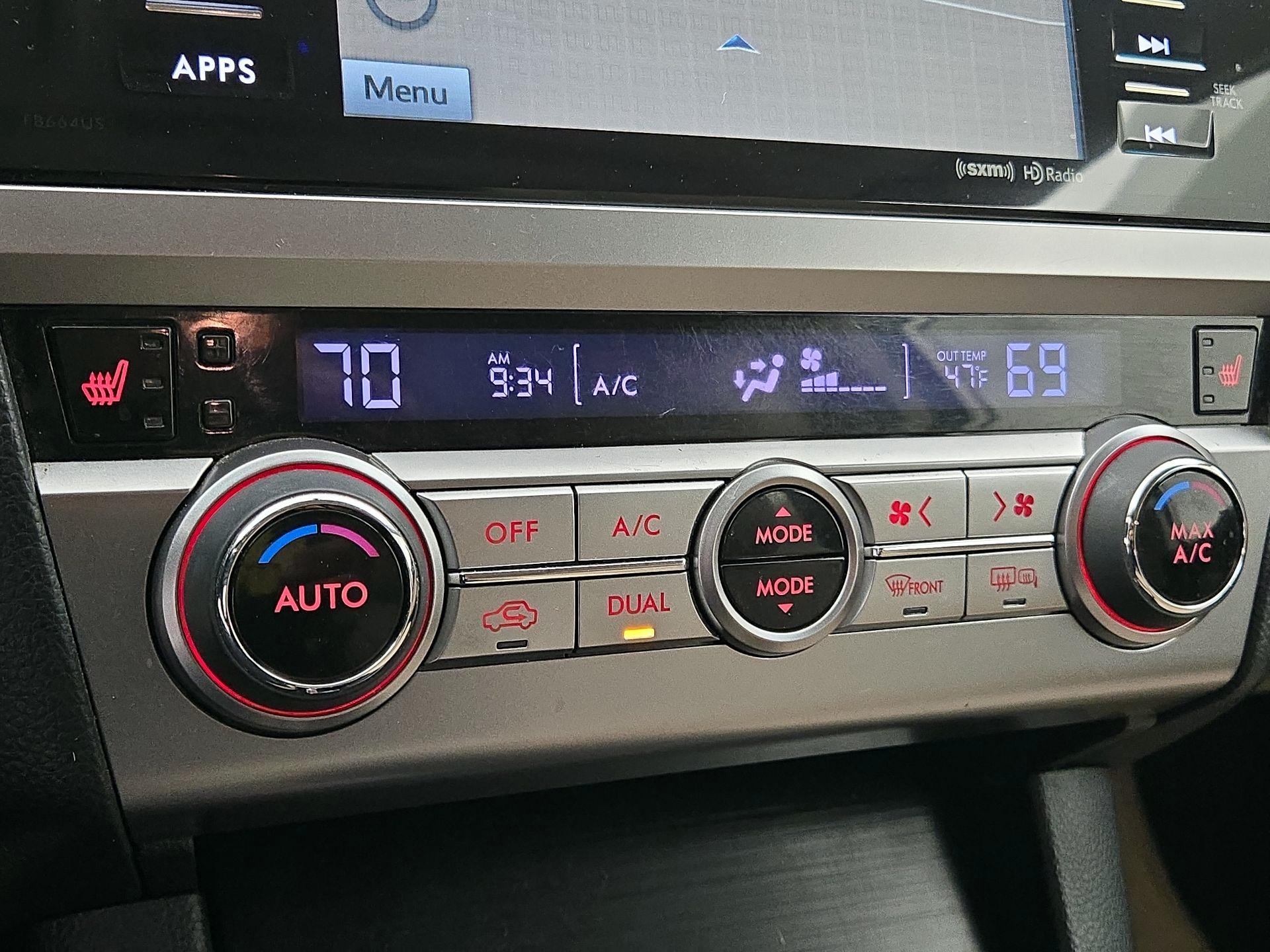 Thumbnail: 2015 Subaru Outback - 16