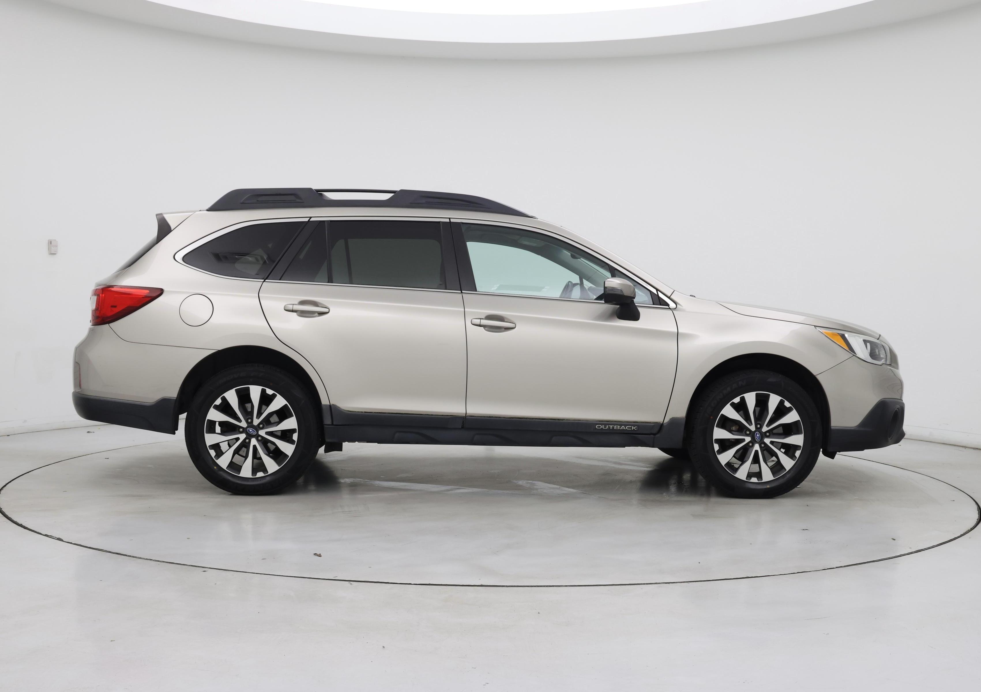 Thumbnail: 2015 Subaru Outback - 7