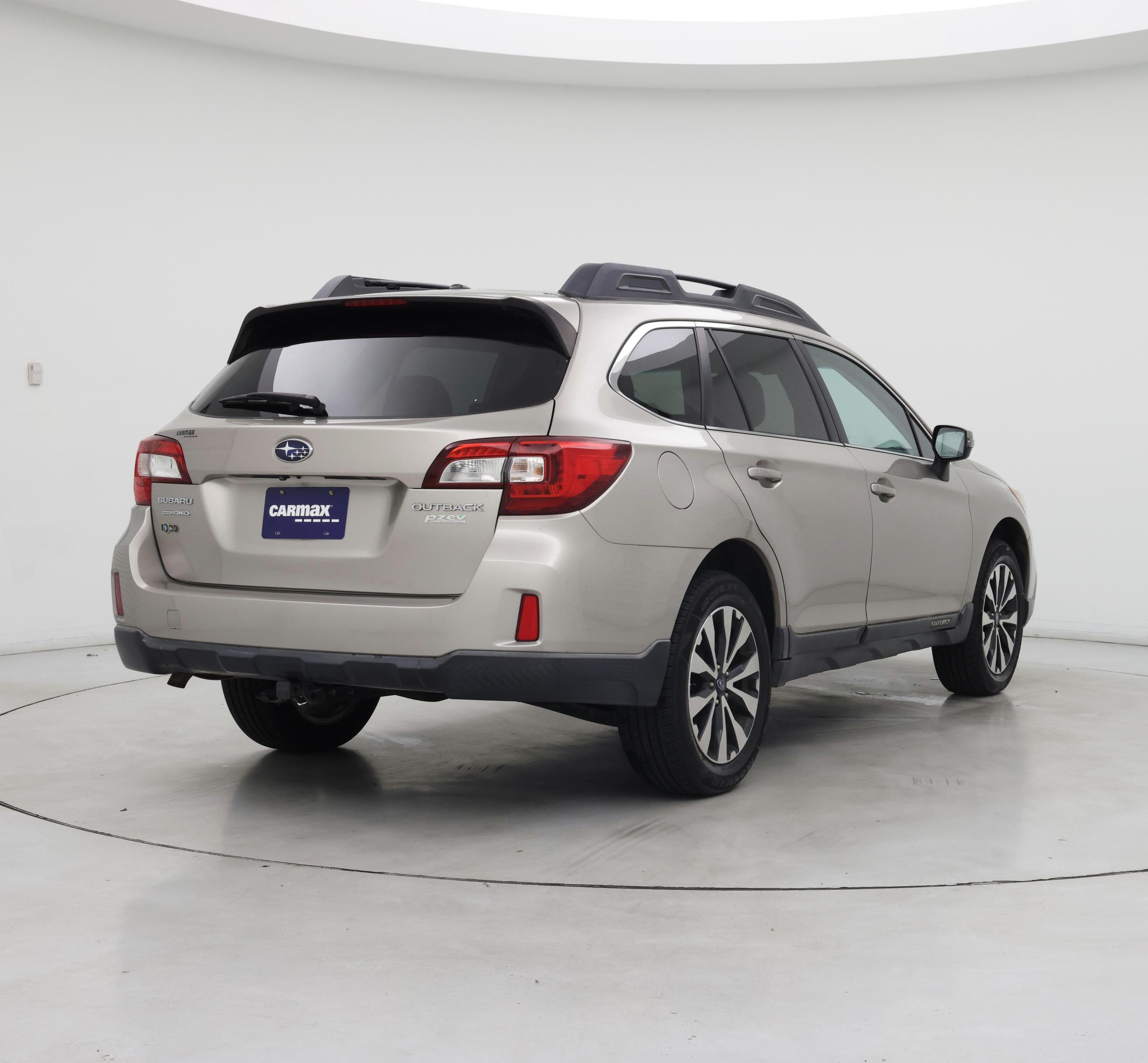 Thumbnail: 2015 Subaru Outback - 8