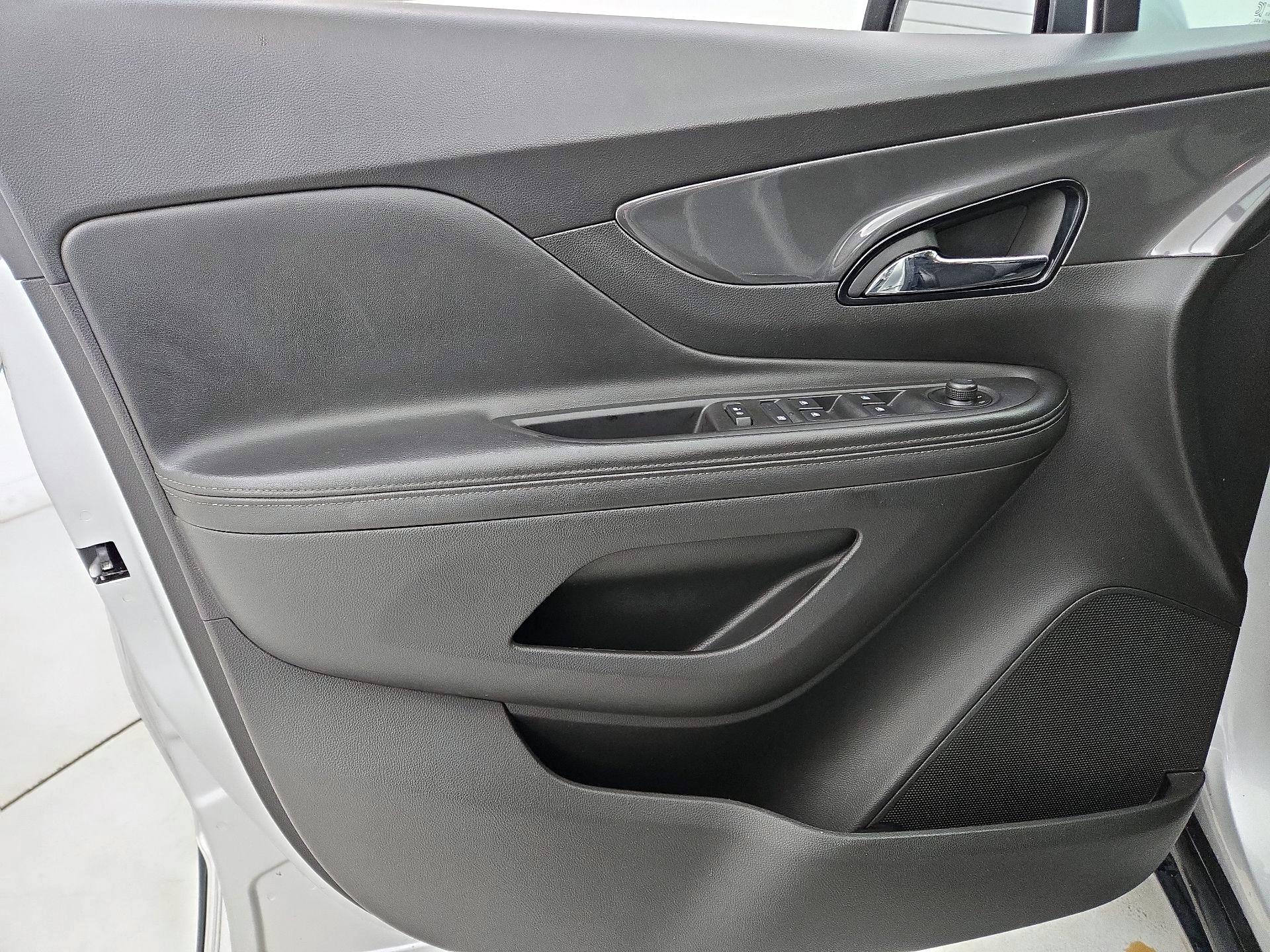 Thumbnail: 2018 Buick Encore - 12