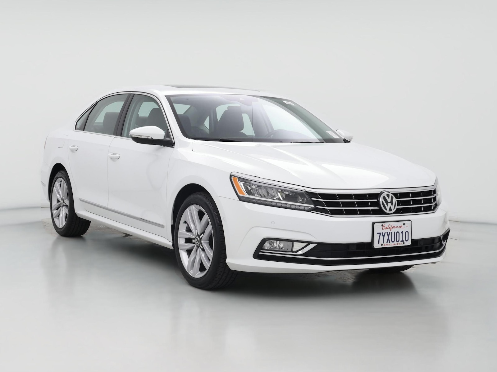 2017 Volkswagen Passat SEL Premium