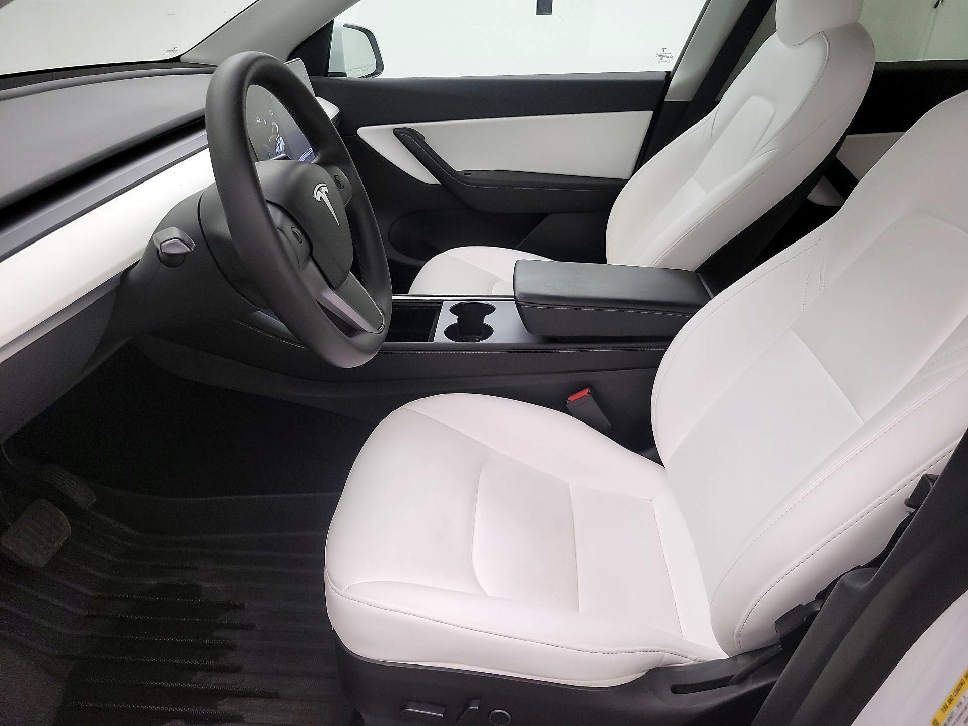 Thumbnail: 2022 Tesla Model Y - 11