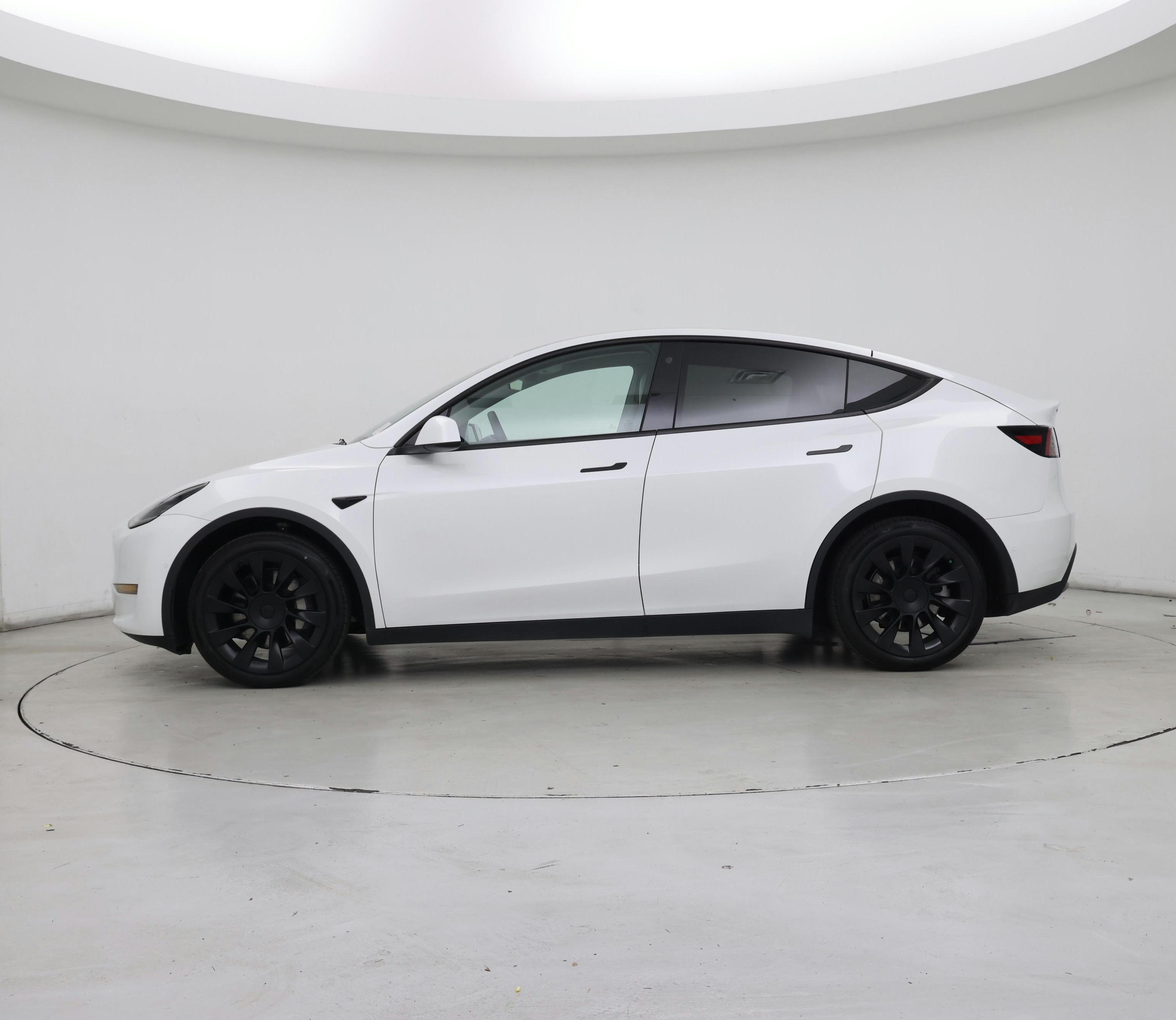 Thumbnail: 2022 Tesla Model Y - 3