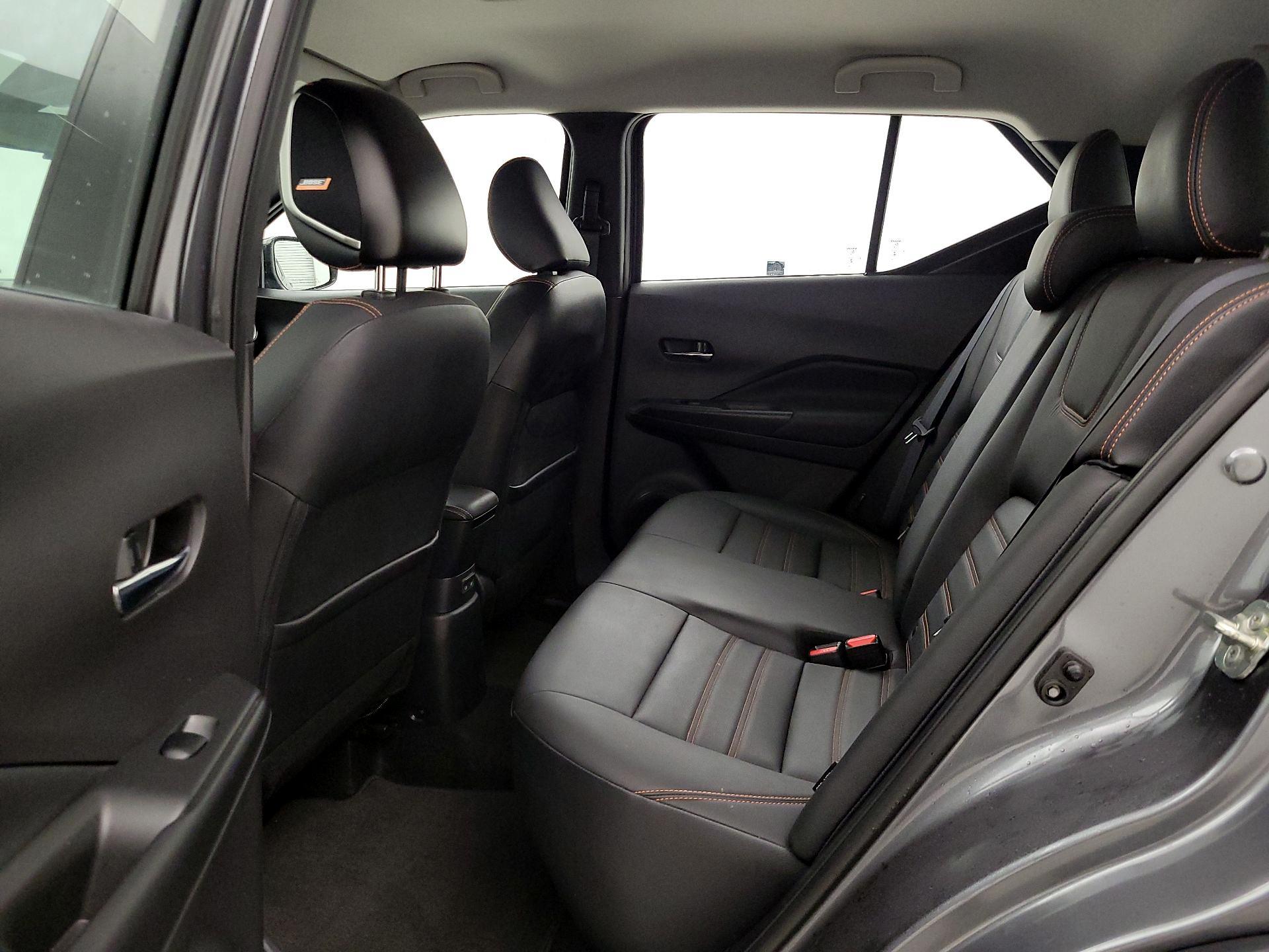 Thumbnail: 2020 Nissan Kicks - 18