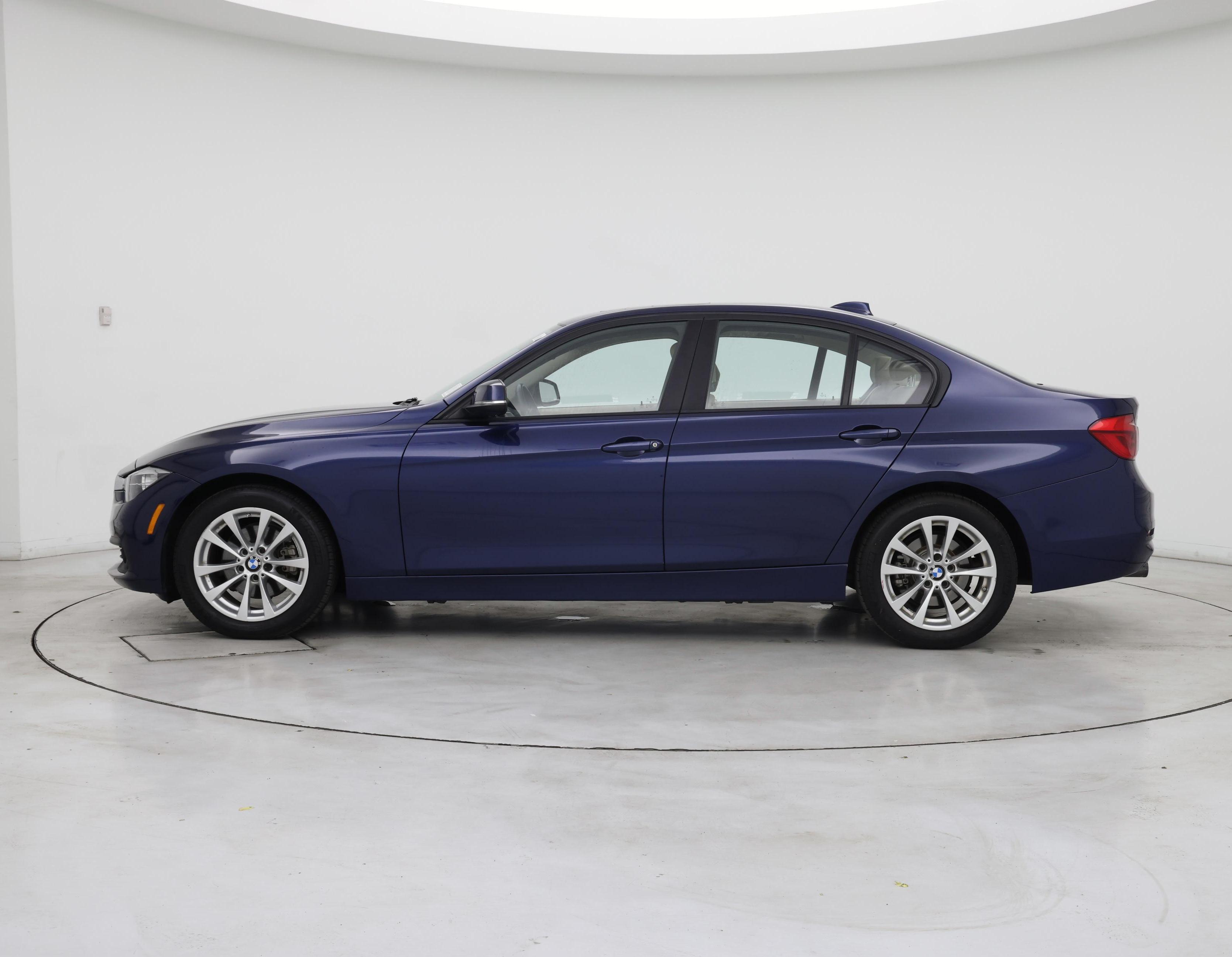 Thumbnail: 2016 BMW 3 Series - 3