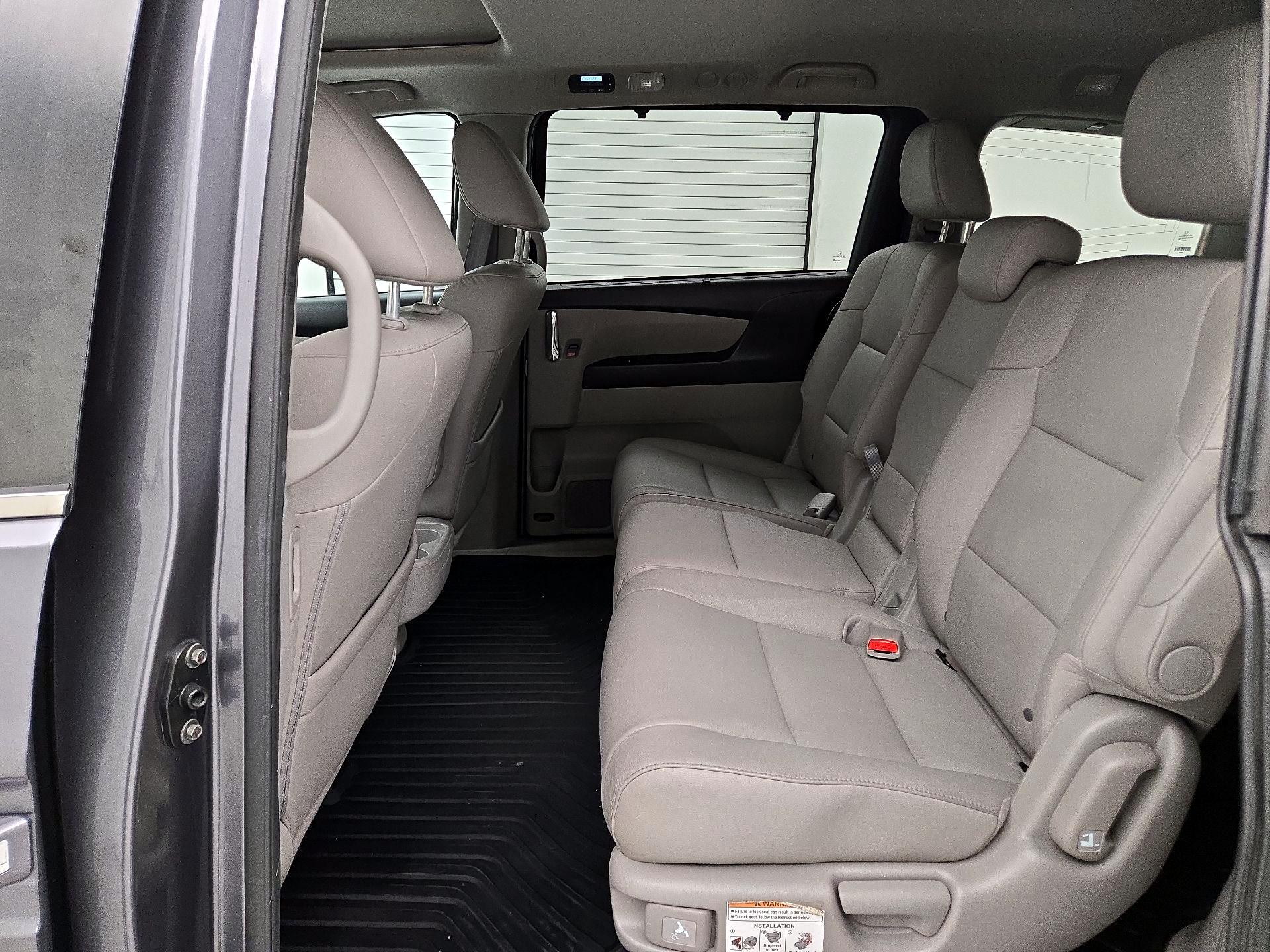 Thumbnail: 2017 Honda Odyssey - 20